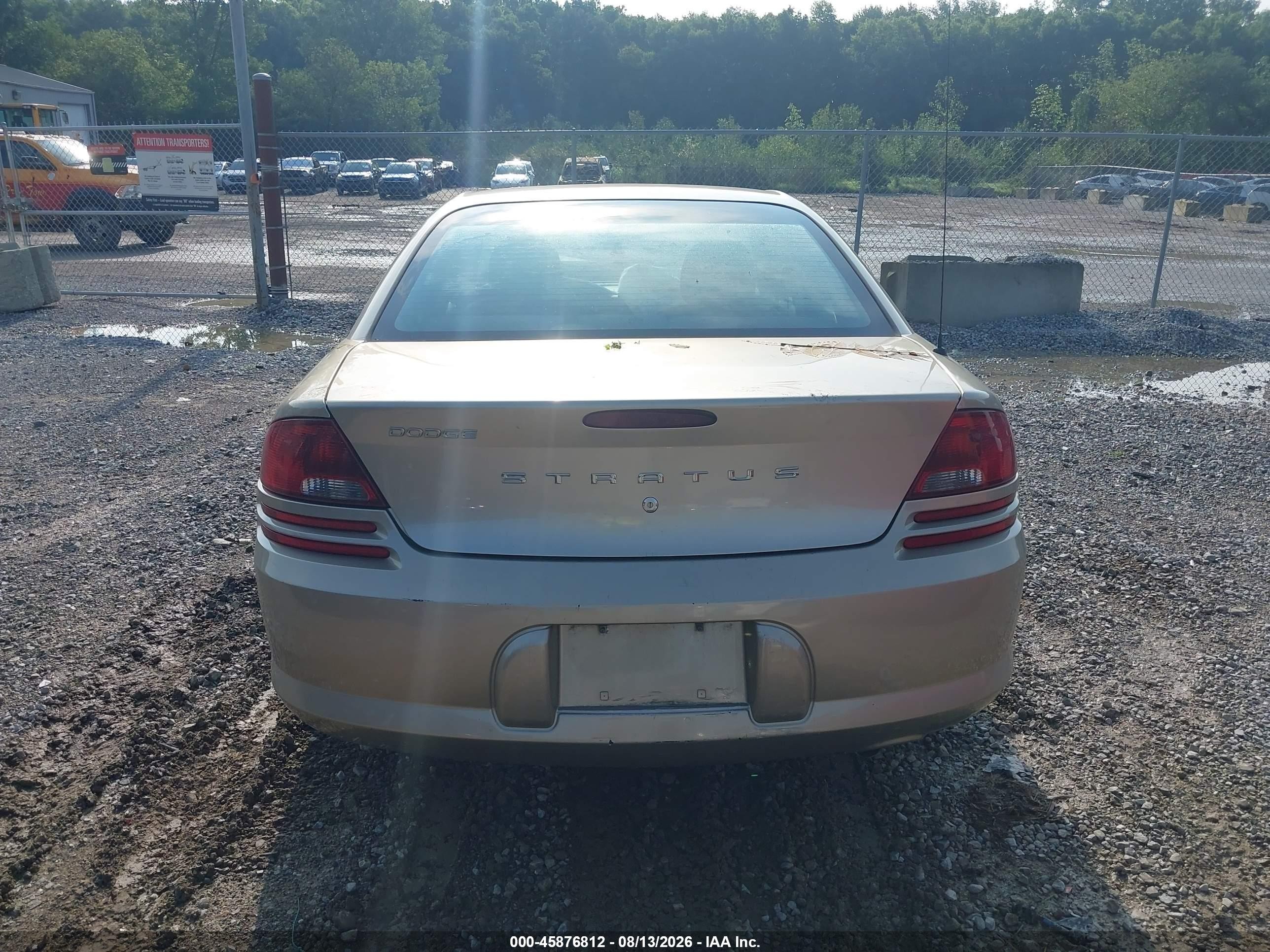 2004 Dodge Stratus Se Gold vin: 1B3EL36X34N370176