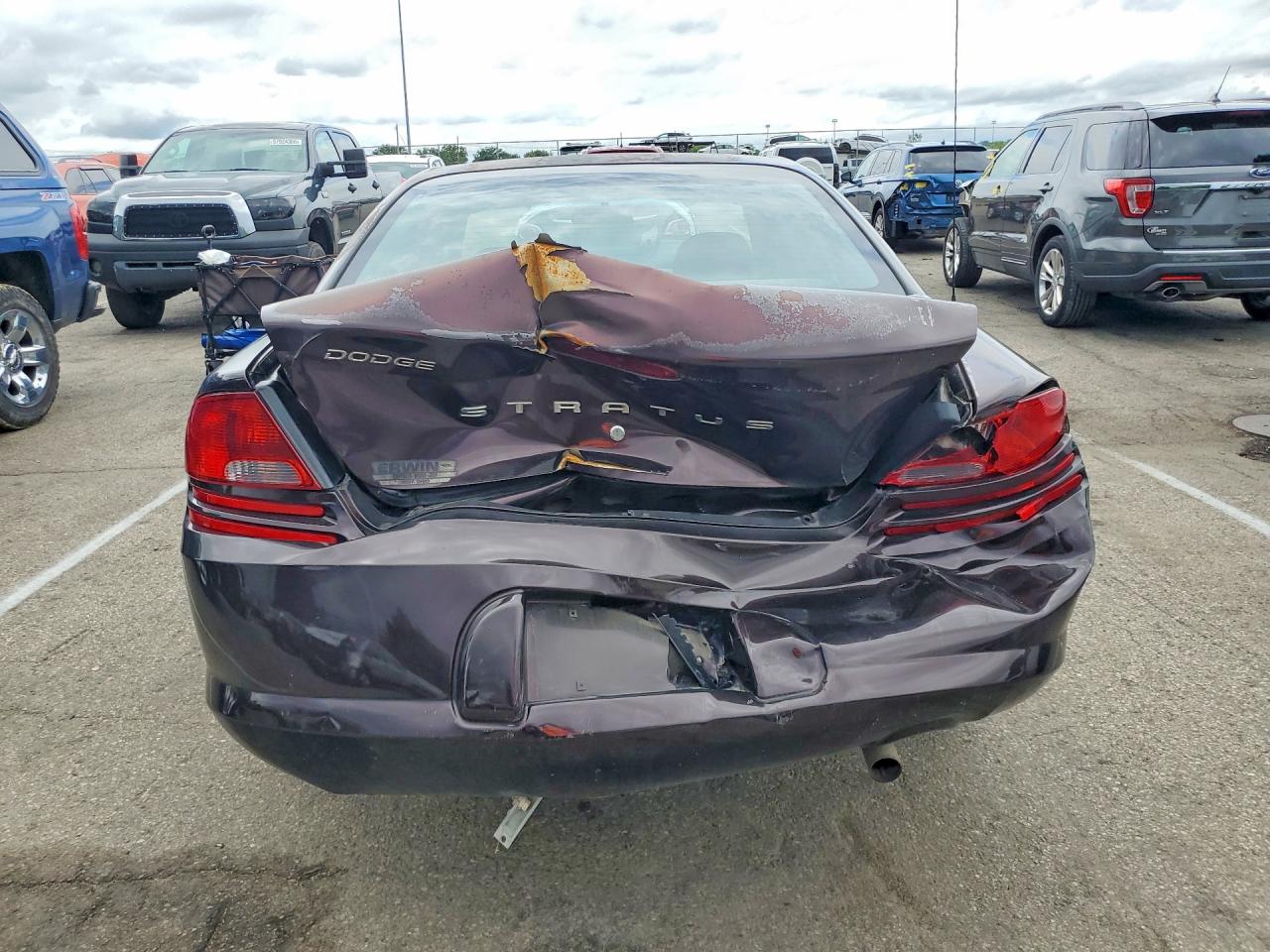 2004 Dodge Stratus Se Purple vin: 1B3EL36X94N222890