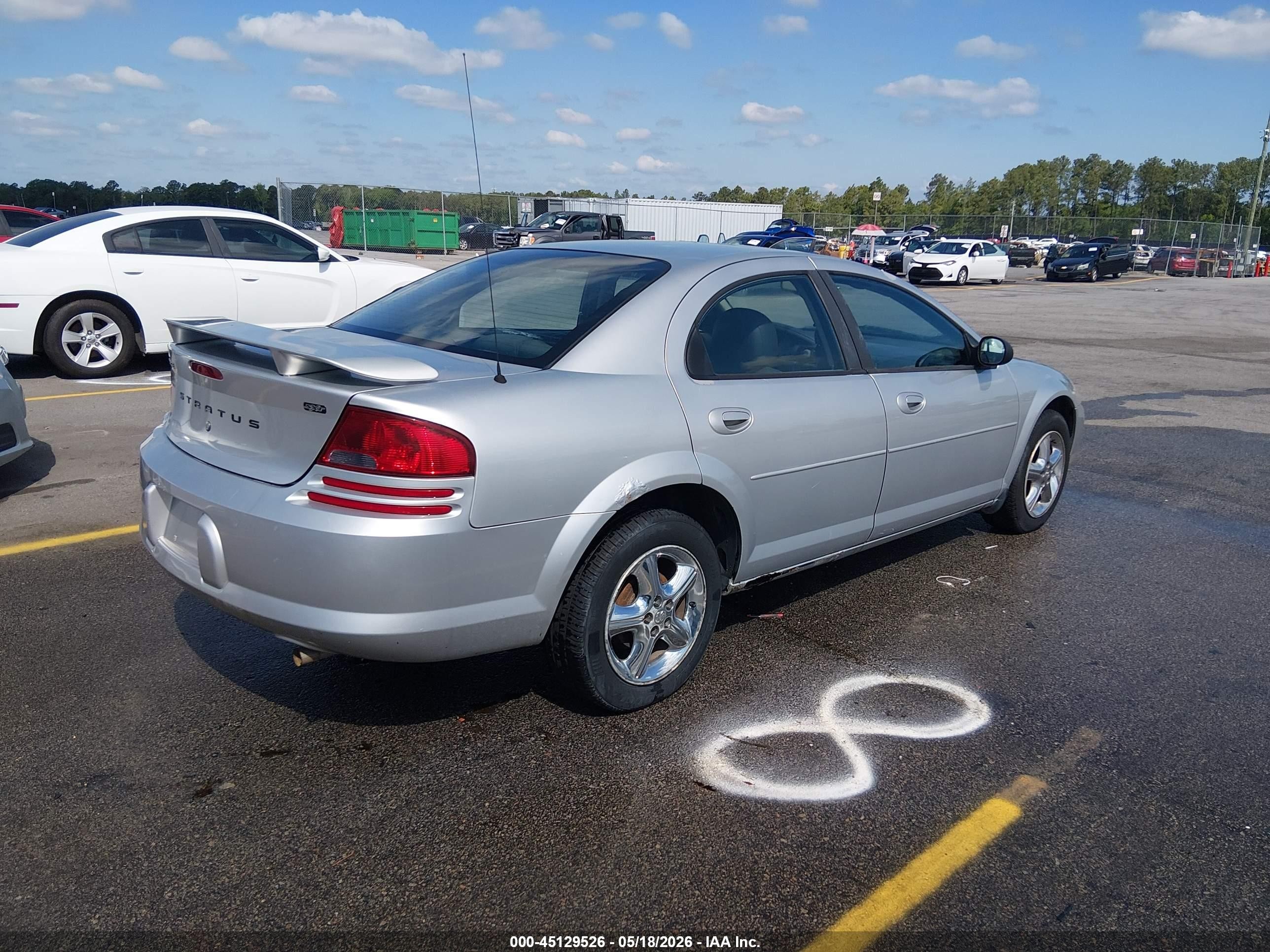 2005 Dodge Stratus Sxt Серебряный vin: 1B3EL46R85N685306
