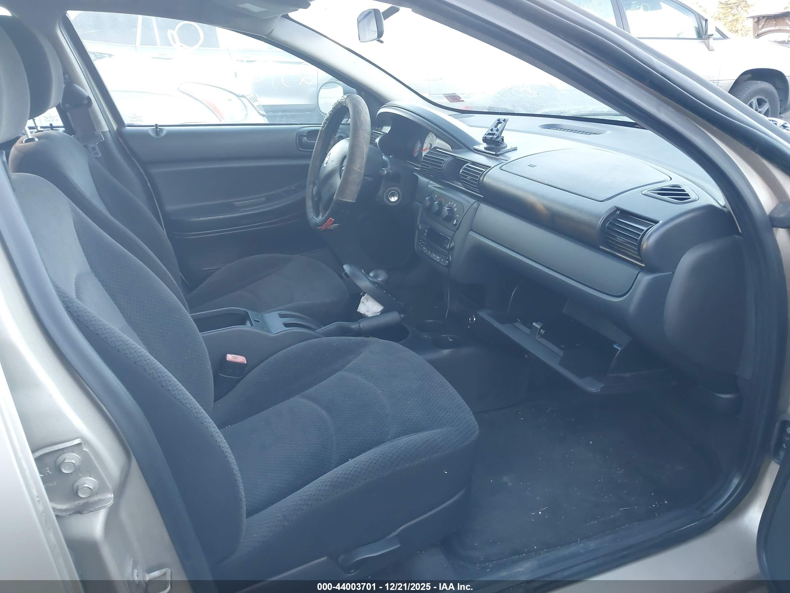 2005 Dodge Stratus Sxt Gold vin: 1B3EL46X05N573498