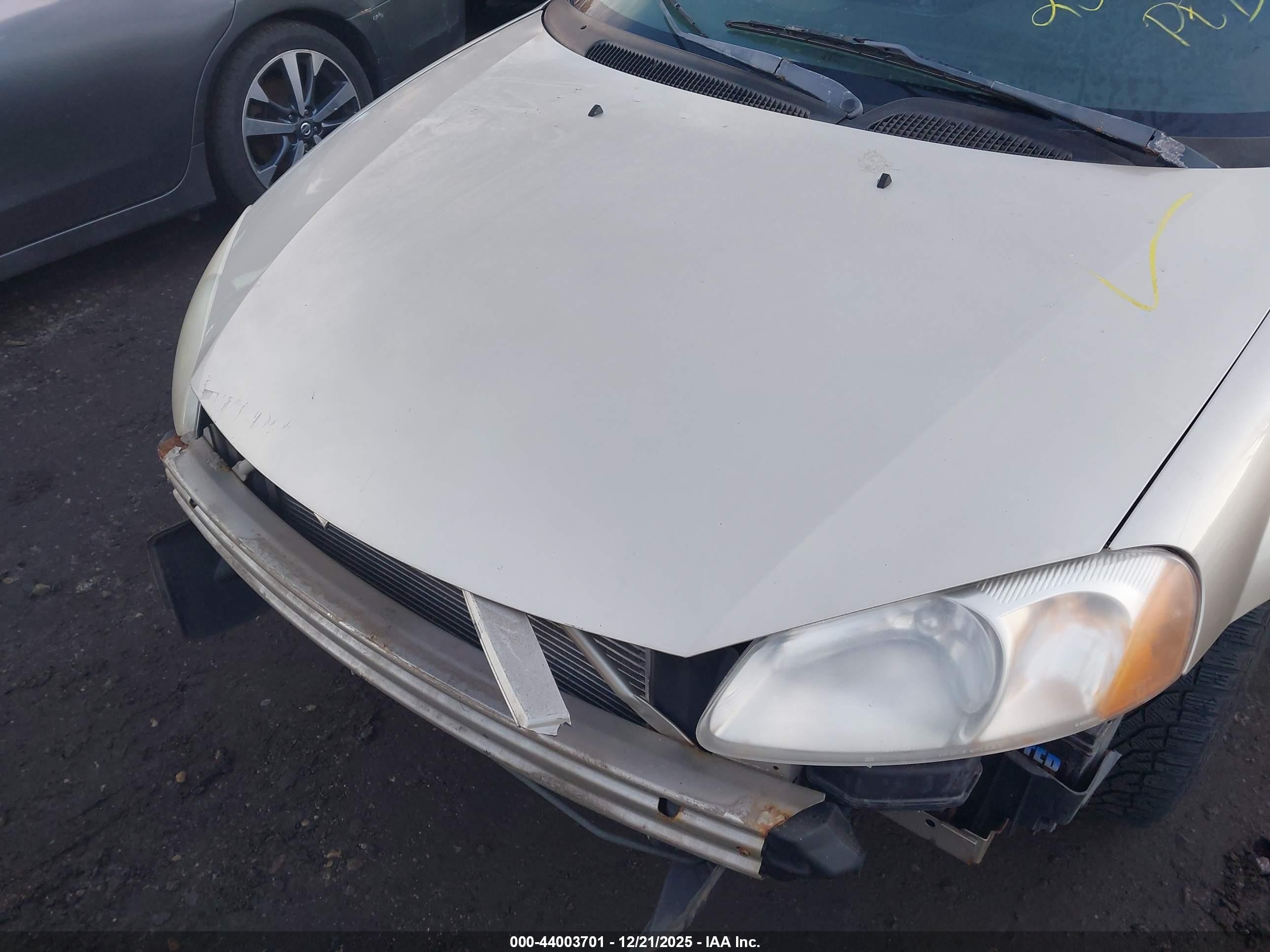2005 Dodge Stratus Sxt Gold vin: 1B3EL46X05N573498
