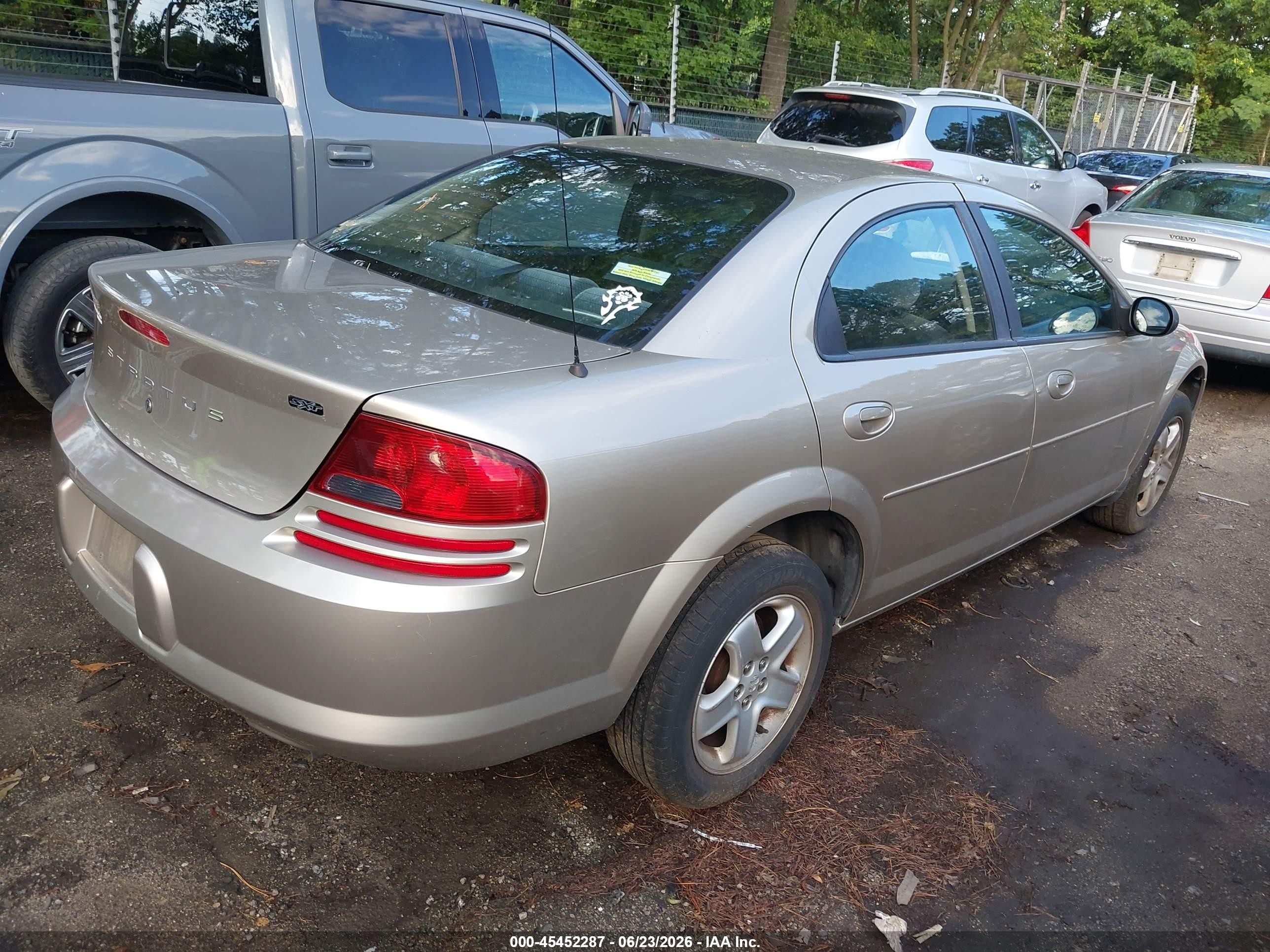2003 Dodge Stratus Sxt Gold vin: 1B3EL46X23N533436