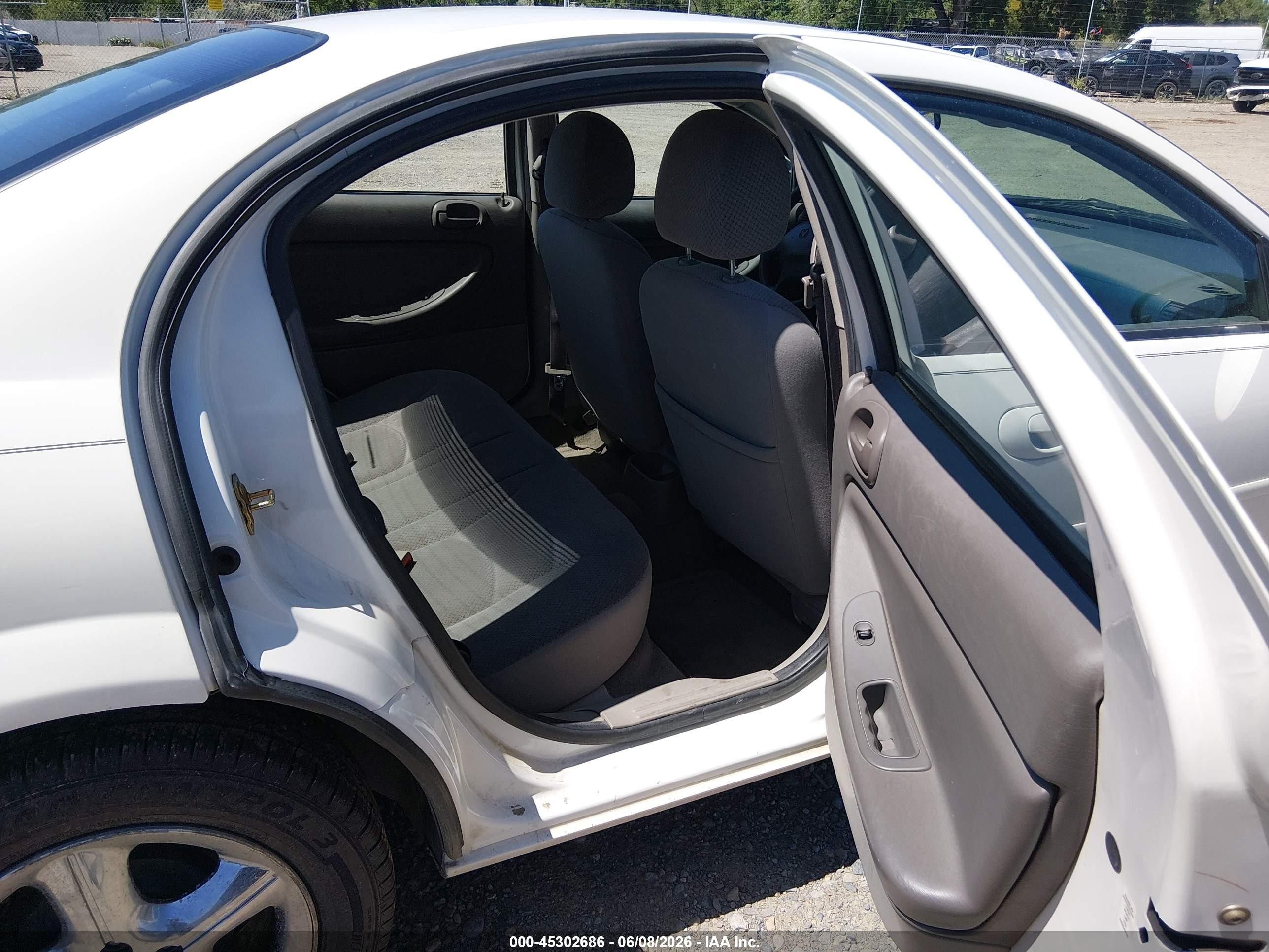 2004 Dodge Stratus Es White vin: 1B3EL56R04N301832