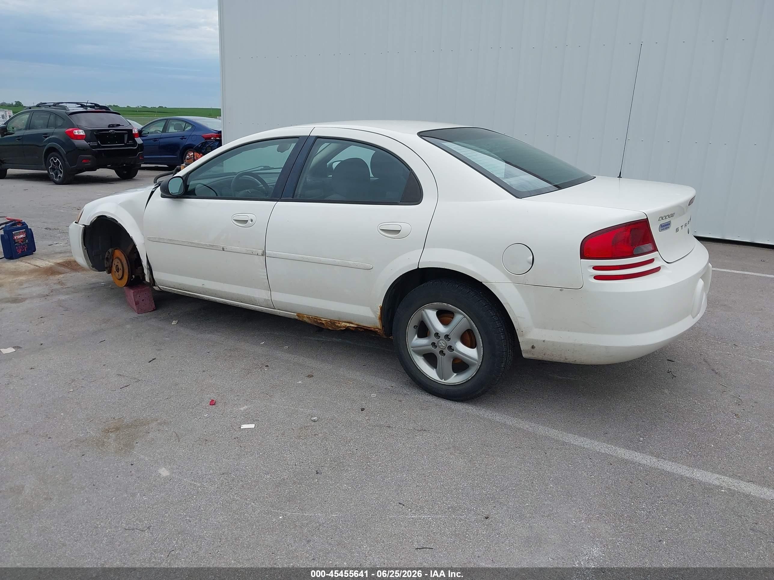2004 Dodge Stratus Es White vin: 1B3EL56T44N193680