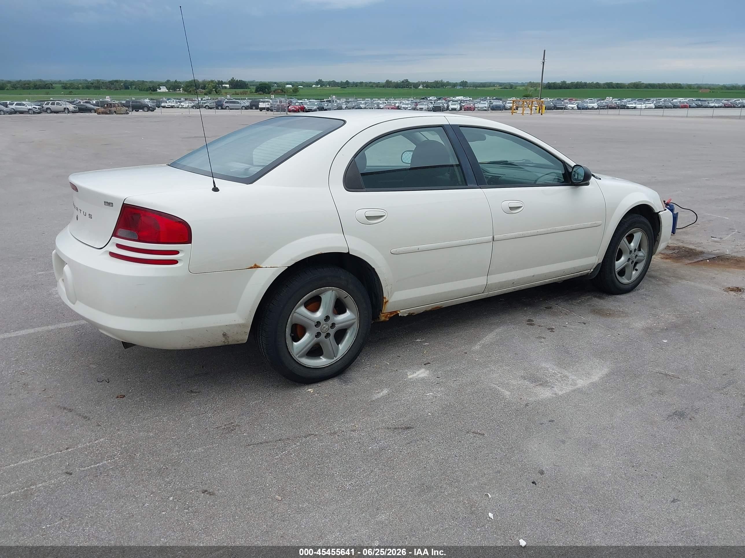 2004 Dodge Stratus Es White vin: 1B3EL56T44N193680