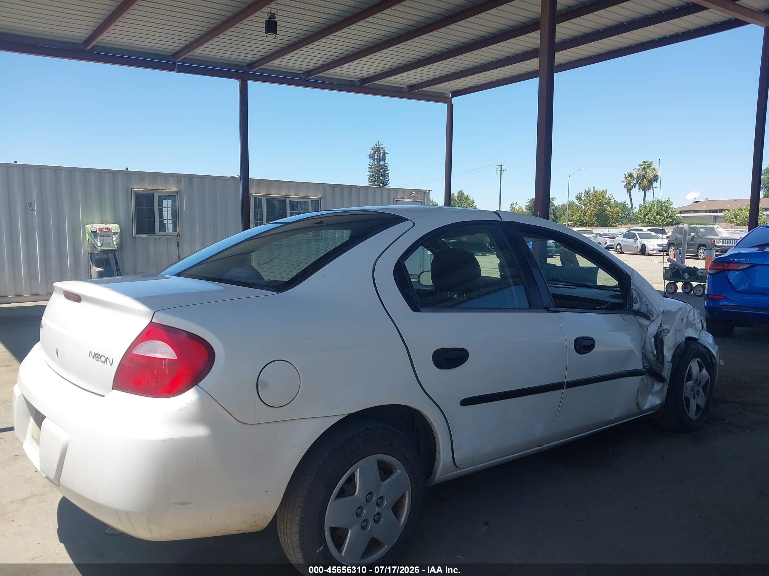 2004 Dodge Neon Se White vin: 1B3ES26C24D506197