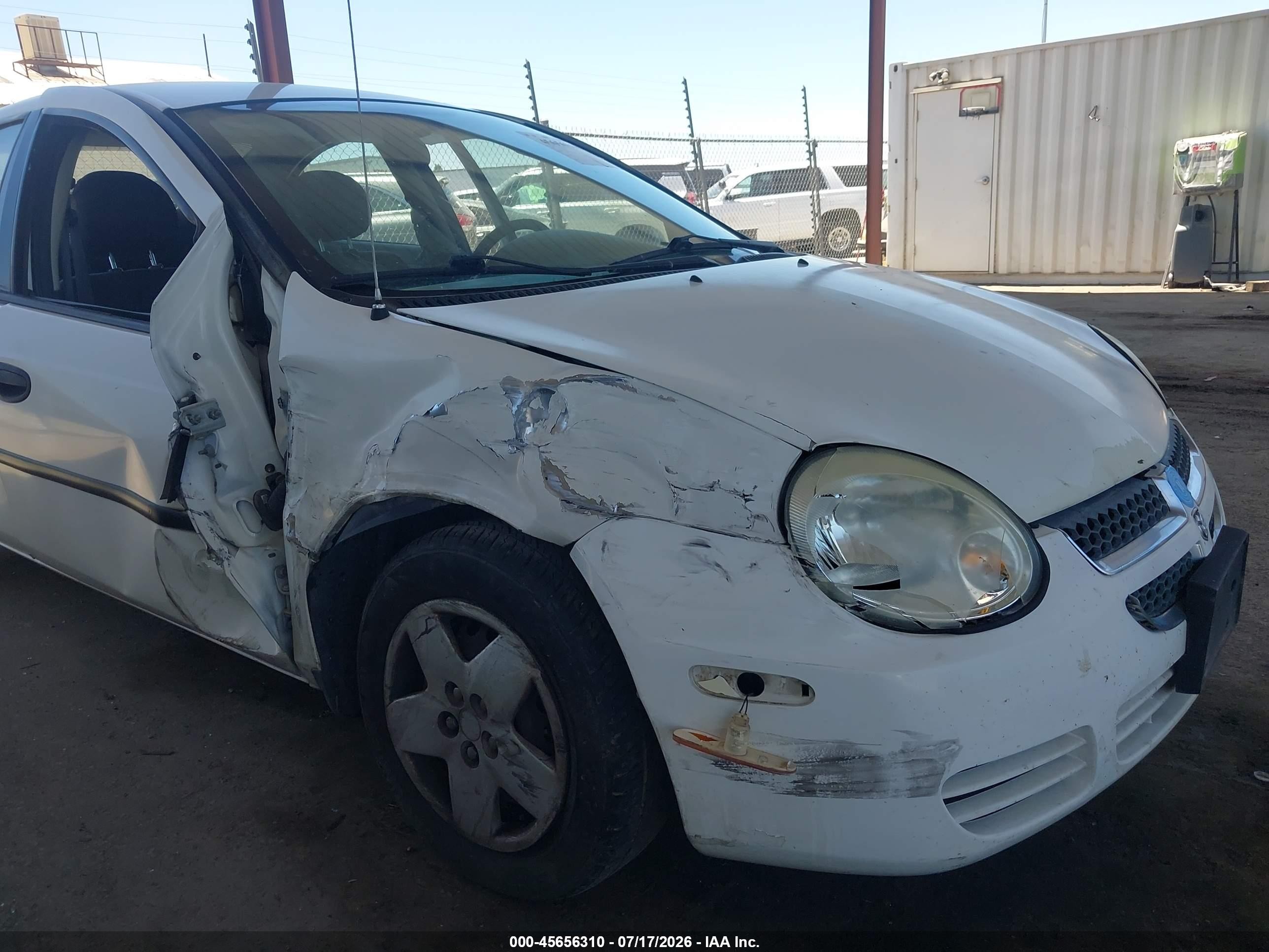 2004 Dodge Neon Se White vin: 1B3ES26C24D506197