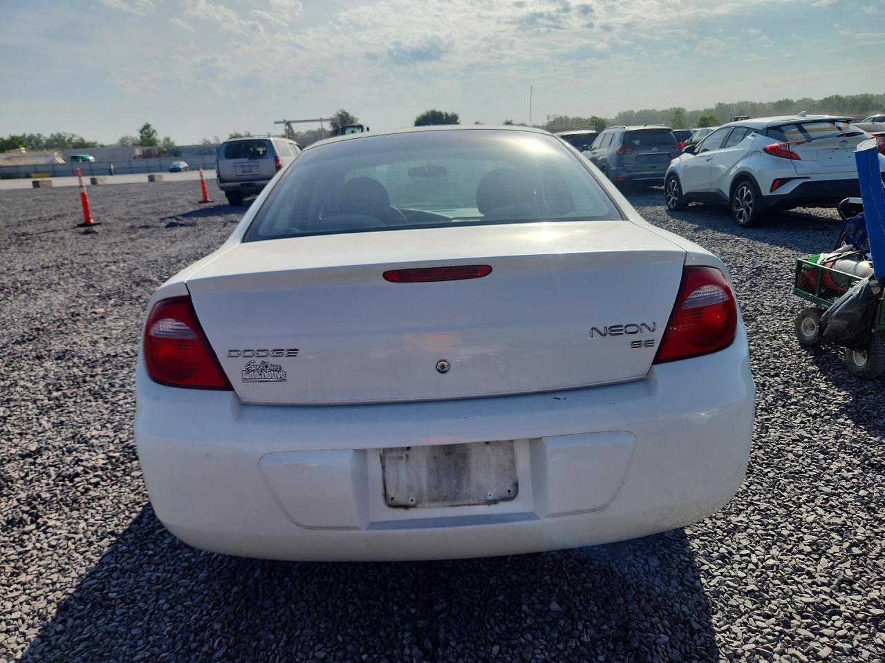 2003 Dodge Neon Se White vin: 1B3ES26C63D190561