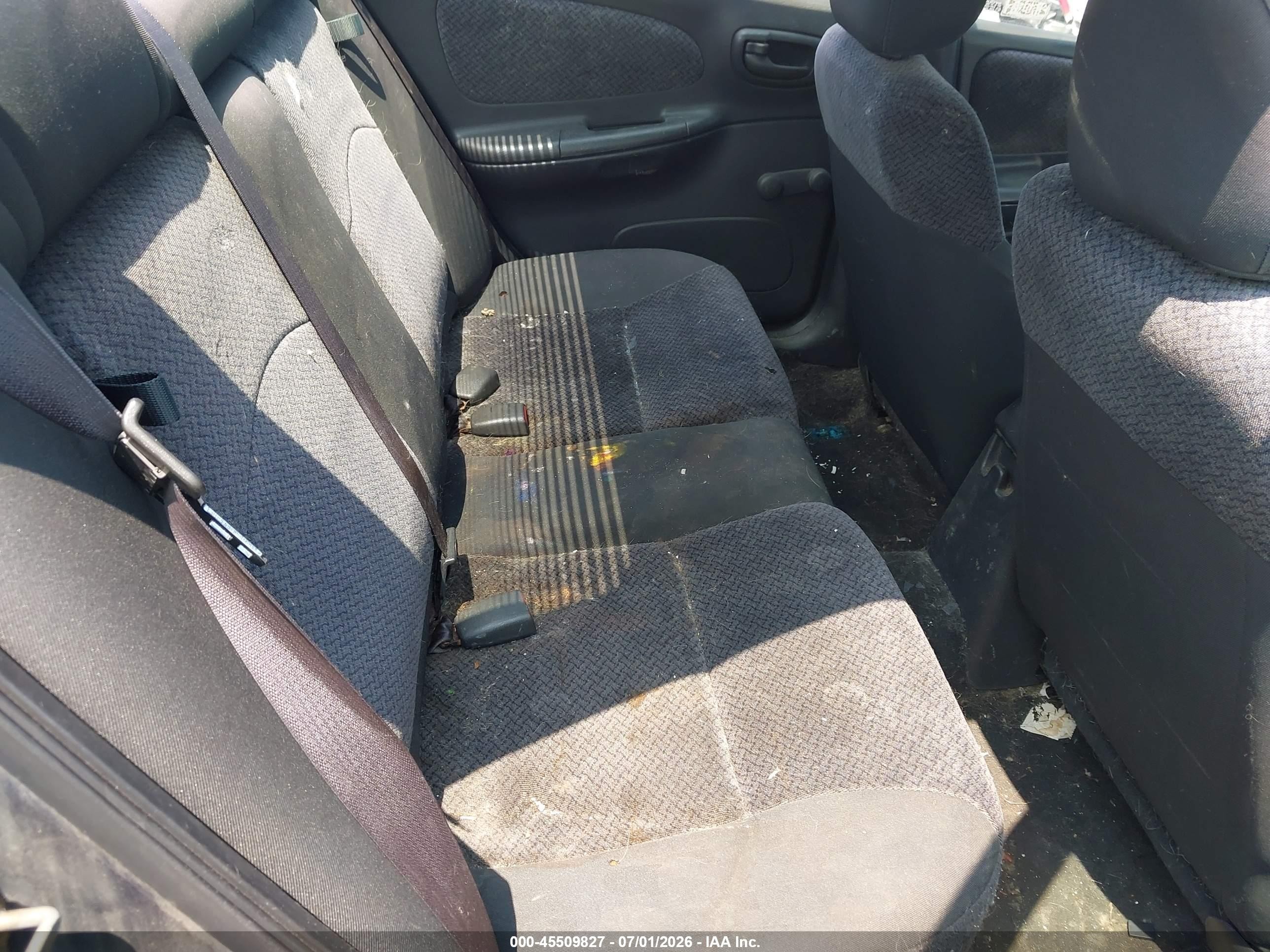 2002 Dodge Neon   Синий vin: 1B3ES26C92D586661
