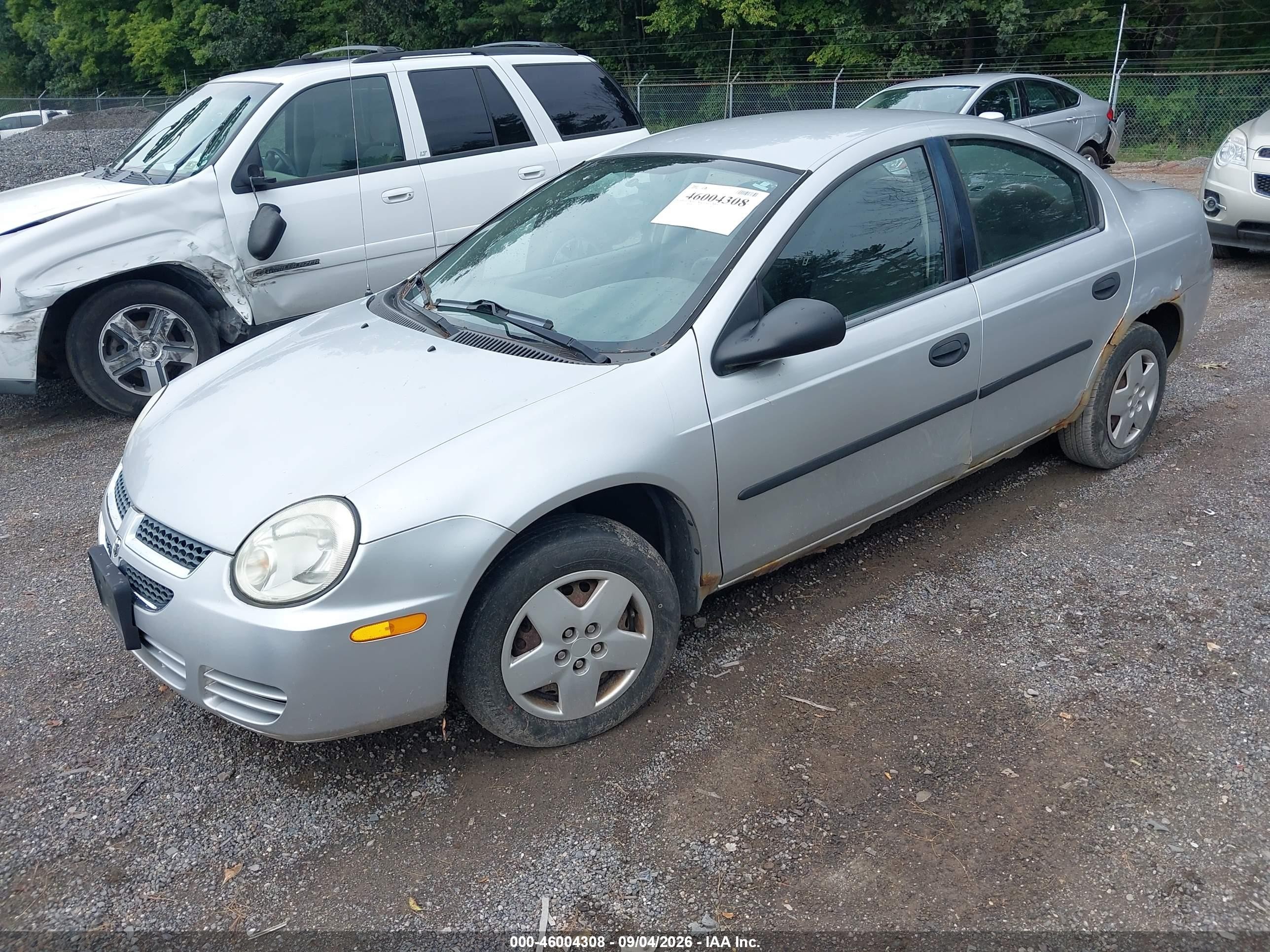2004 Dodge Neon Se Серебряный vin: 1B3ES26CX4D586106