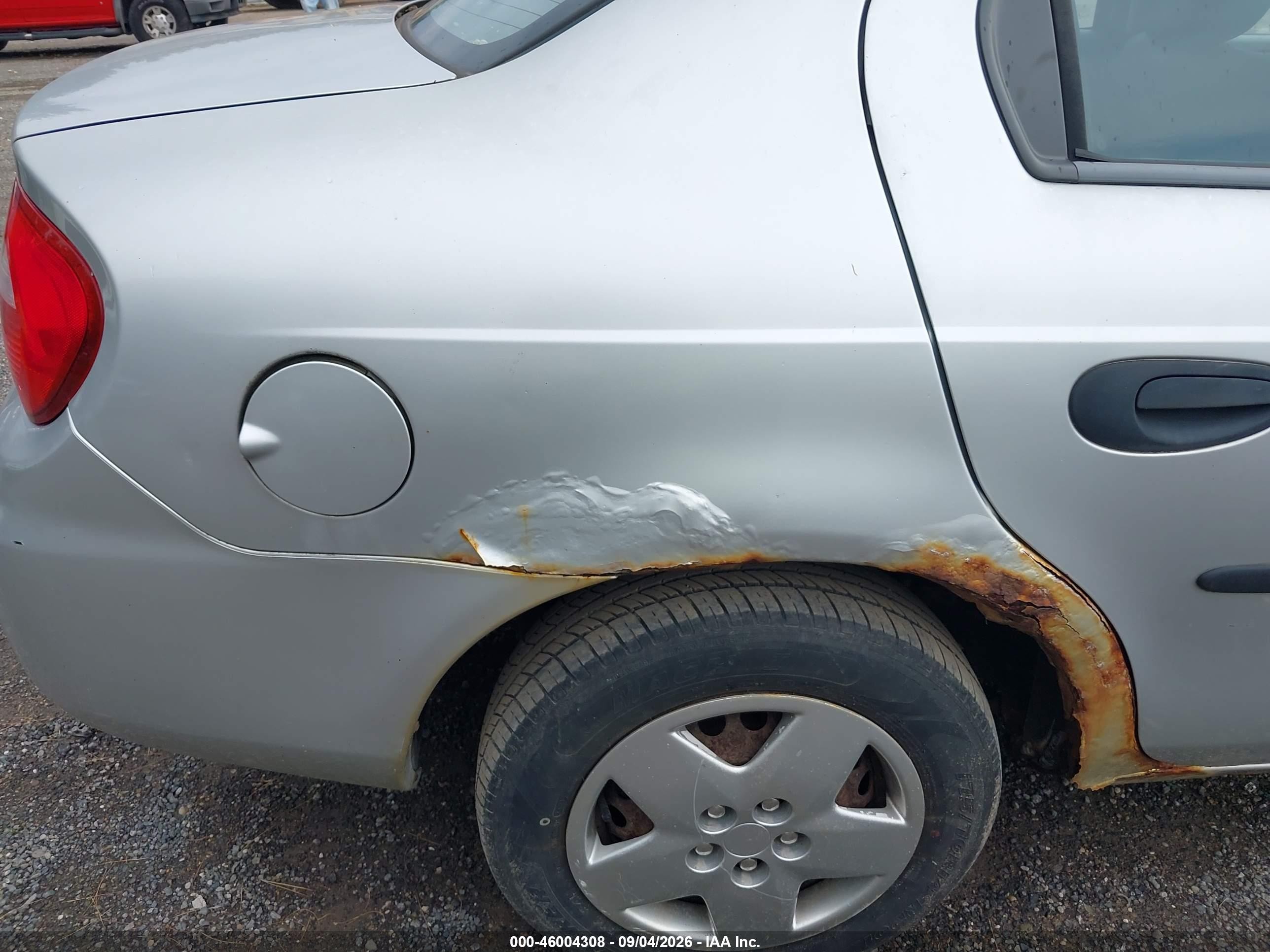 2004 Dodge Neon Se Серебряный vin: 1B3ES26CX4D586106