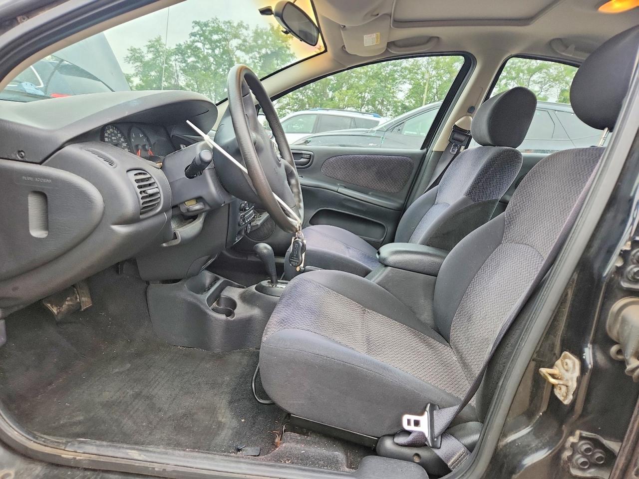 2001 Dodge Neon Se Черный vin: 1B3ES46C01D262962