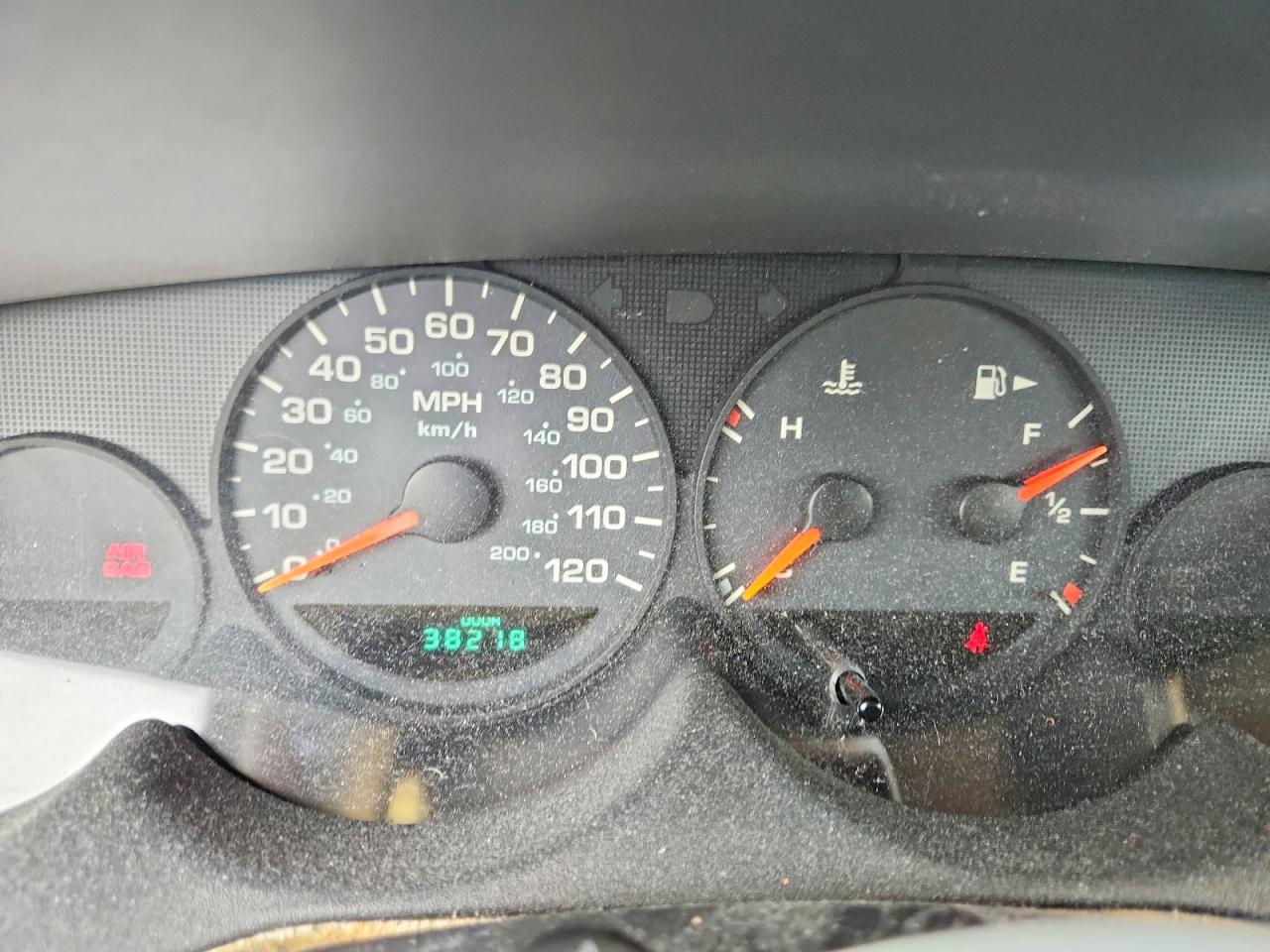 2001 Dodge Neon Se Черный vin: 1B3ES46C01D262962
