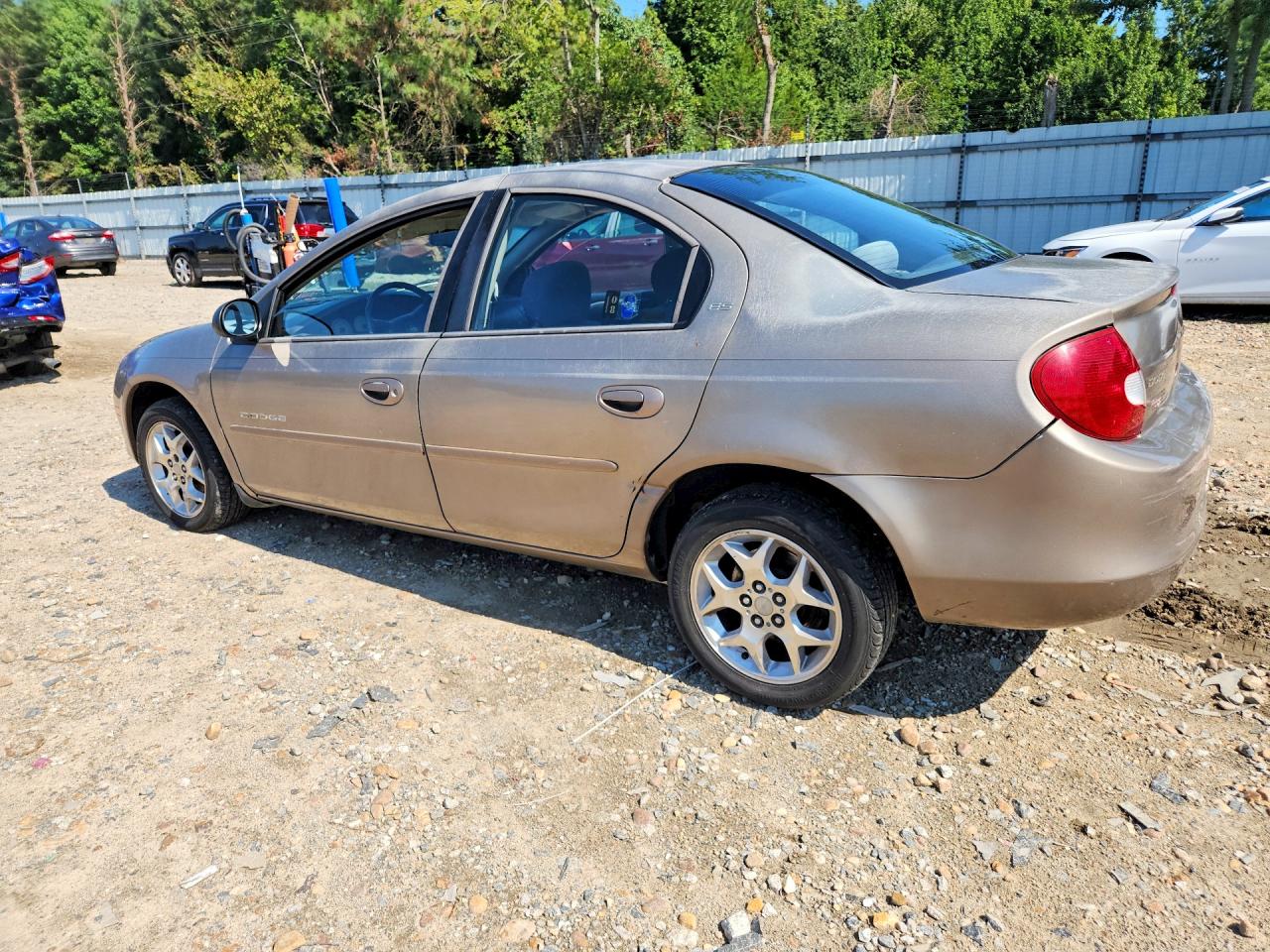 2000 Dodge Neon Base Tan vin: 1B3ES46C3YD616287