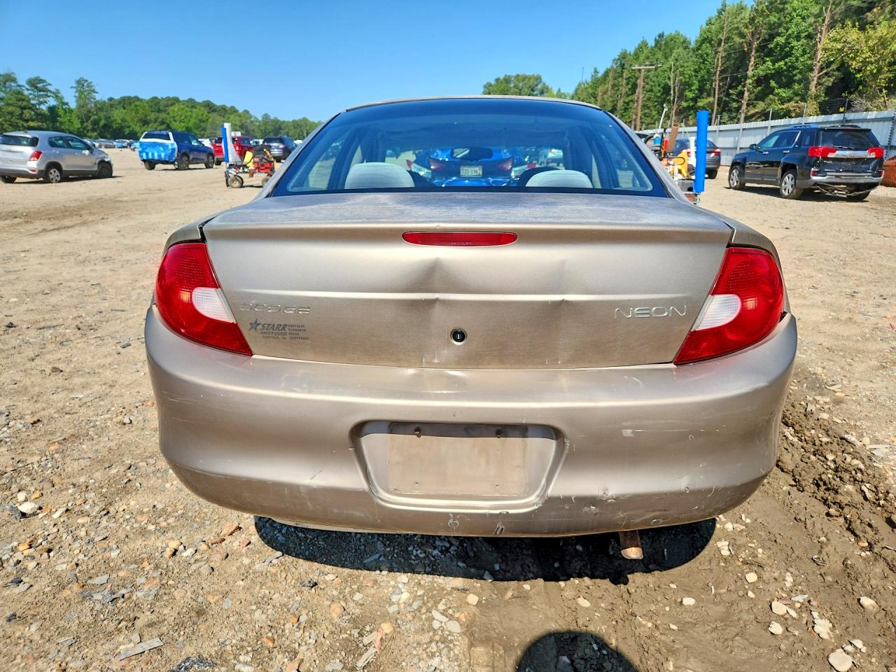 2000 Dodge Neon Base Tan vin: 1B3ES46C3YD616287