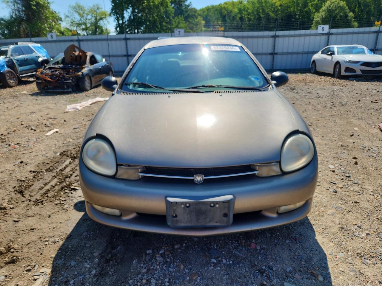 2000 Dodge Neon Base Tan vin: 1B3ES46C3YD616287