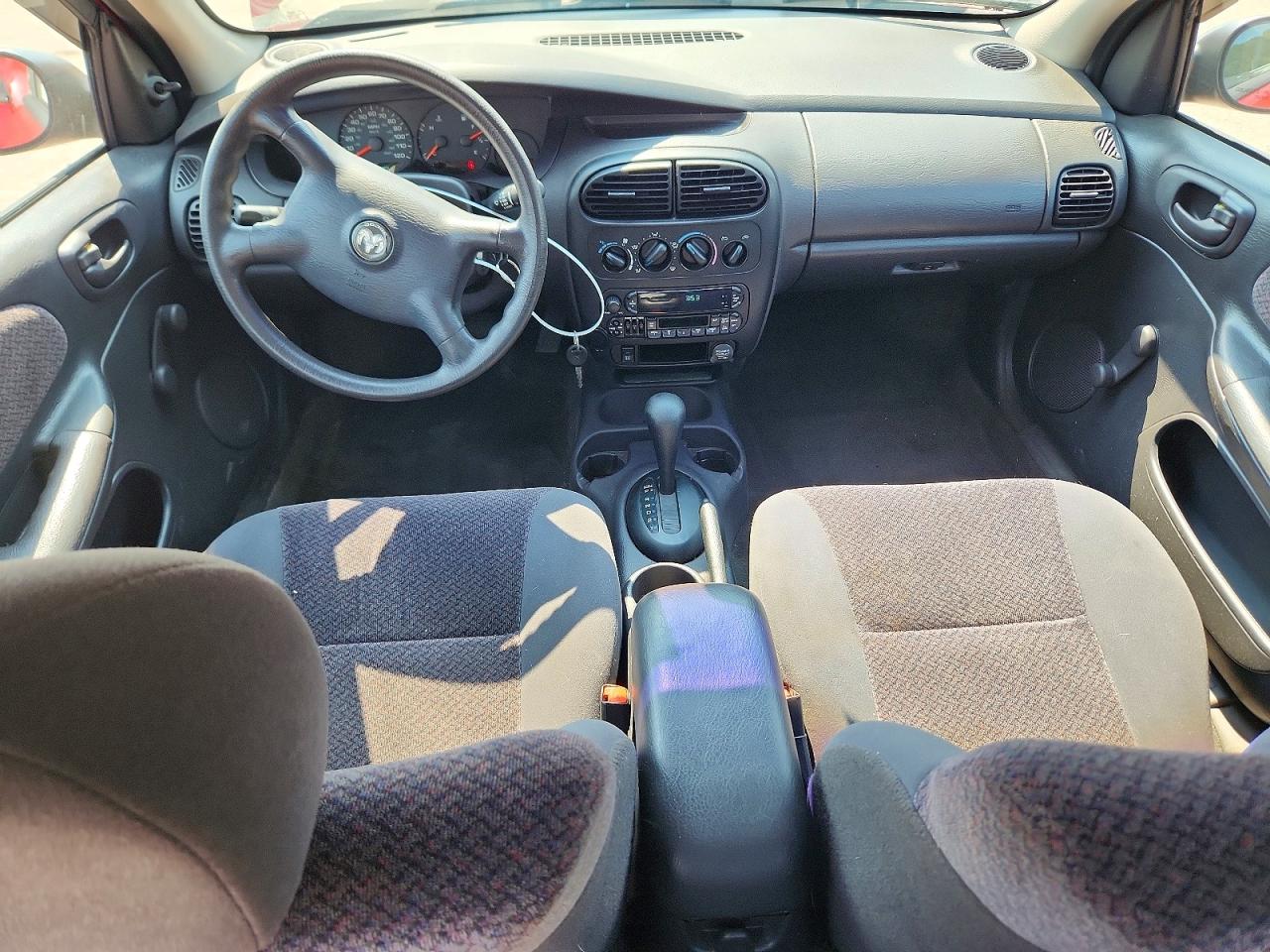 2000 Dodge Neon Base Красный vin: 1B3ES46C3YD809023