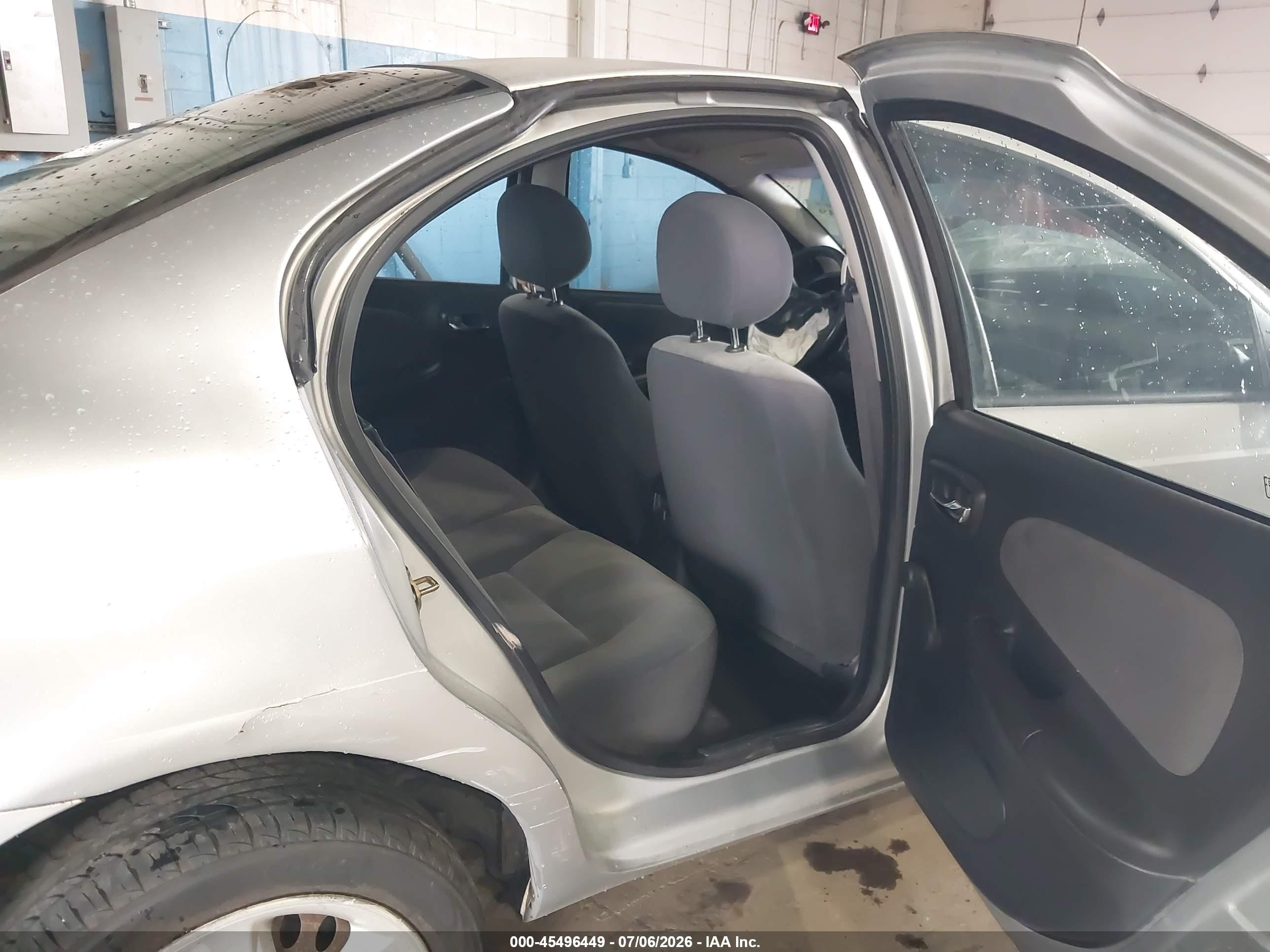 2001 Dodge Neon Se Silver vin: 1B3ES46C81D130189