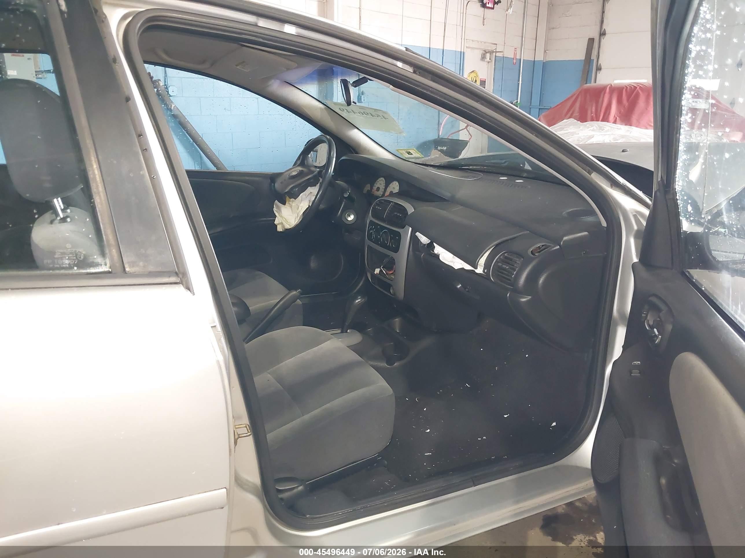 2001 Dodge Neon Se Silver vin: 1B3ES46C81D130189