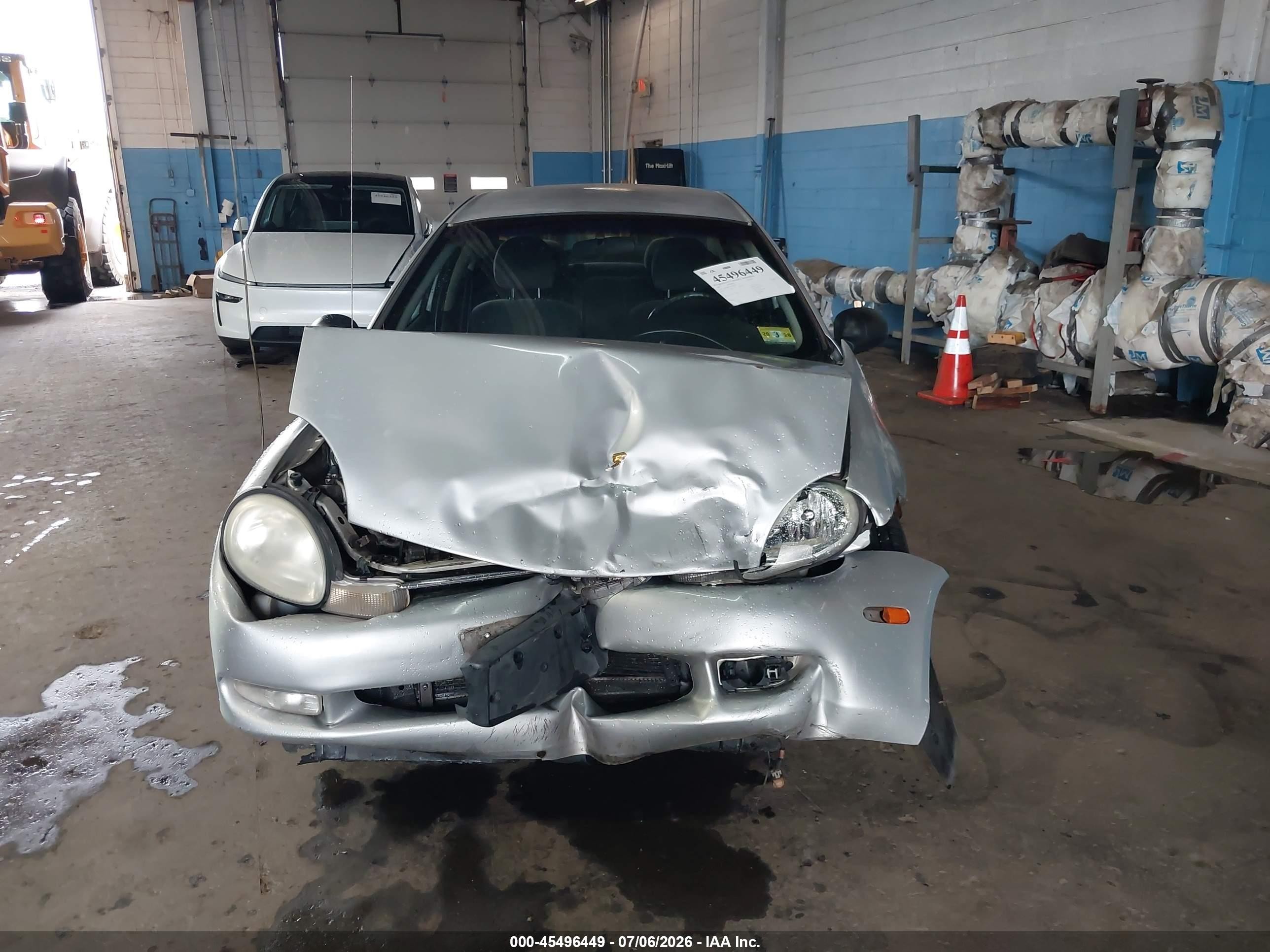 2001 Dodge Neon Se Silver vin: 1B3ES46C81D130189
