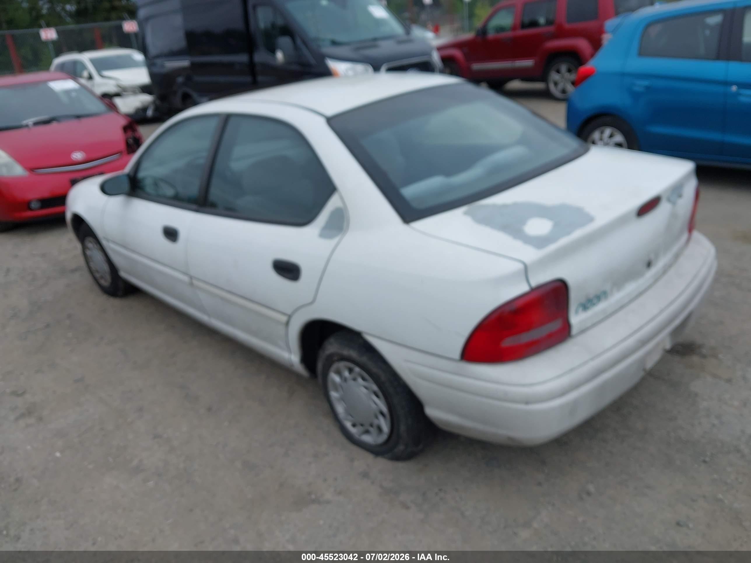 1995 Dodge Neon Highline White vin: 1B3ES47C9SD559647