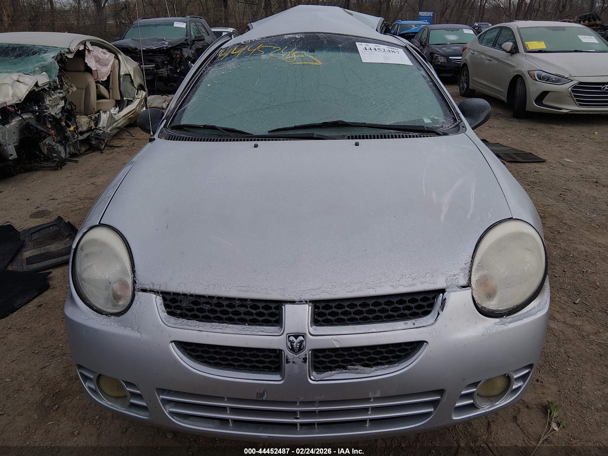2004 Dodge Neon Sxt Silver vin: 1B3ES56C04D587444