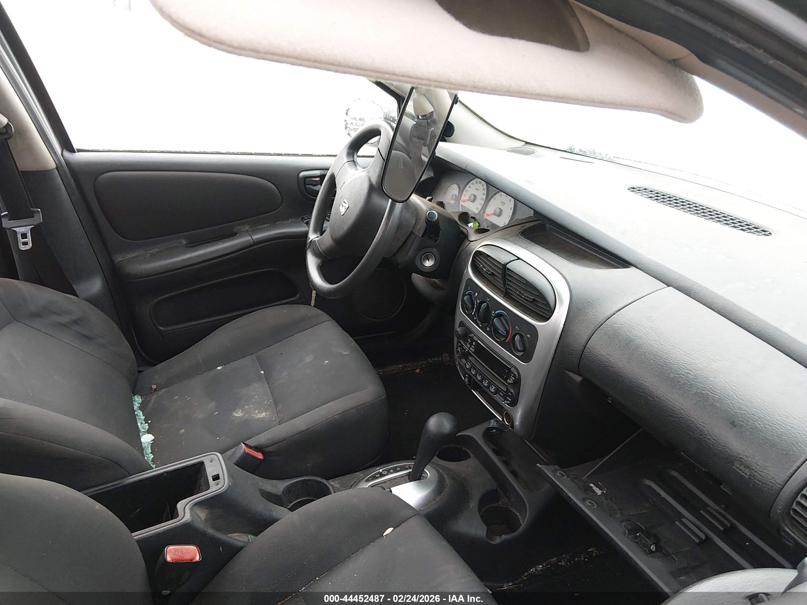 2004 Dodge Neon Sxt Silver vin: 1B3ES56C04D587444