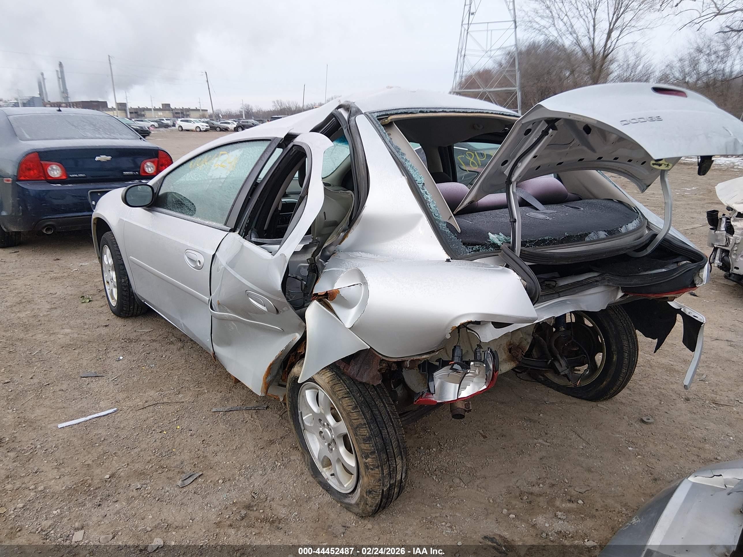2004 Dodge Neon Sxt Silver vin: 1B3ES56C04D587444