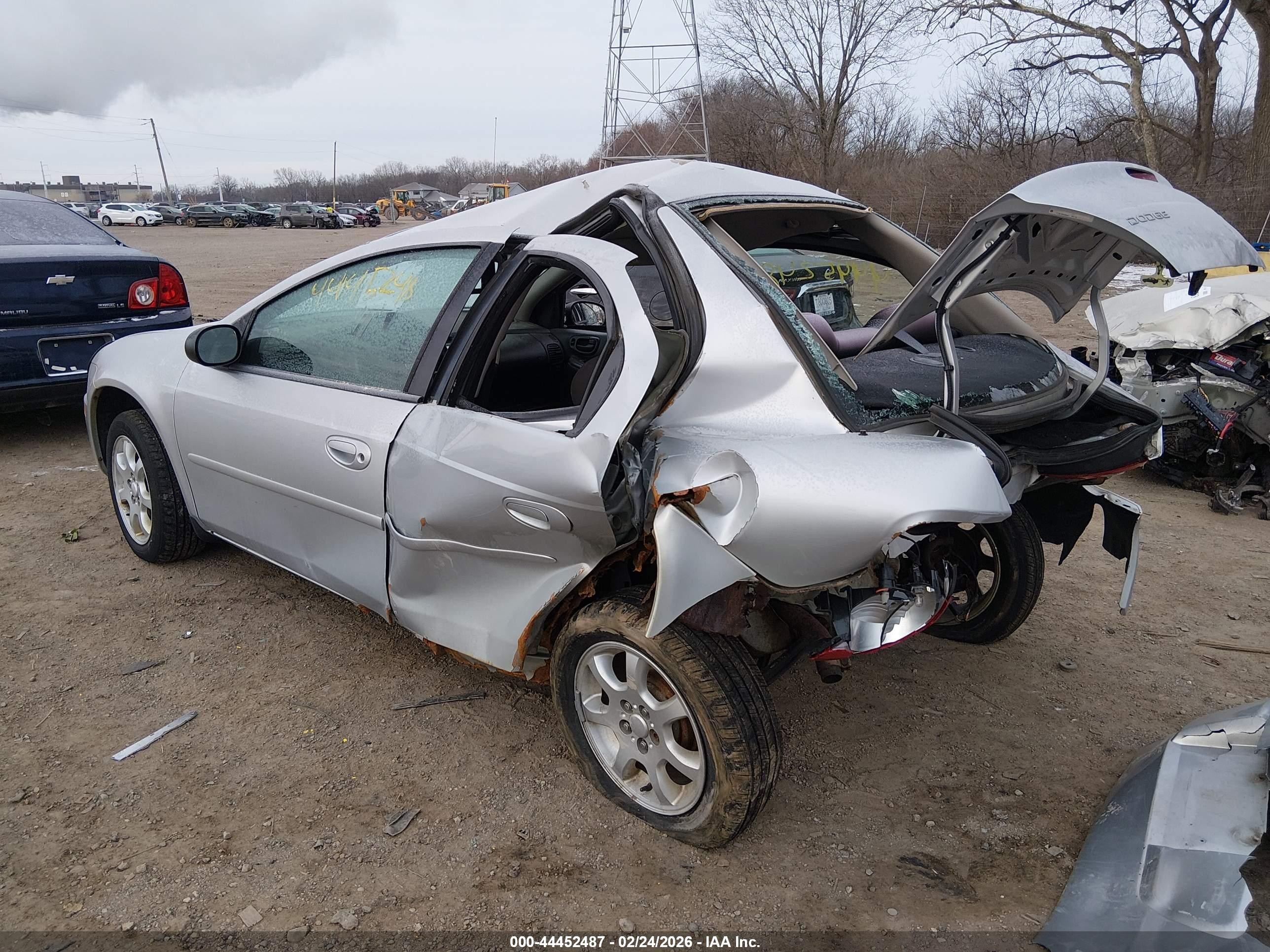 2004 Dodge Neon Sxt Silver vin: 1B3ES56C04D587444