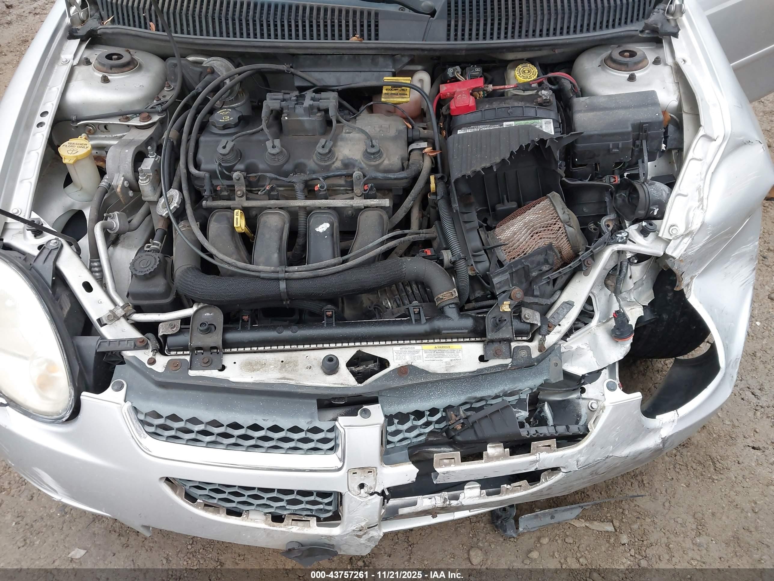 2004 Dodge Neon Sxt Silver vin: 1B3ES56C04D644399
