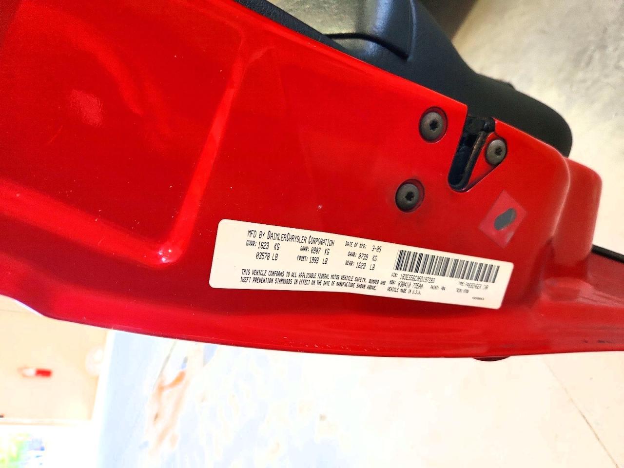 2005 Dodge Neon Sxt Red vin: 1B3ES56C05D197283