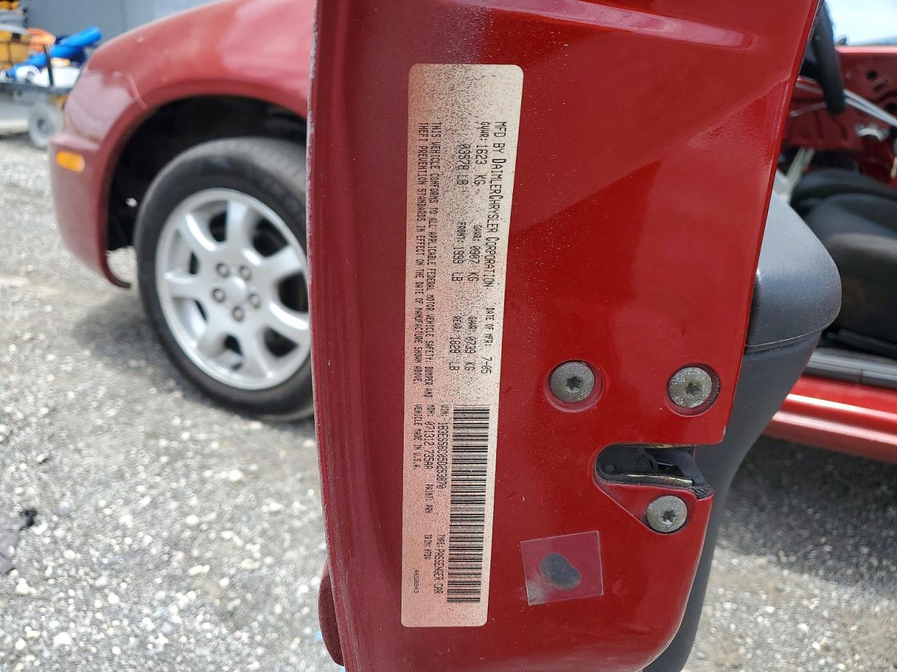 2005 Dodge Neon Sxt Burgundy vin: 1B3ES56C05D253870