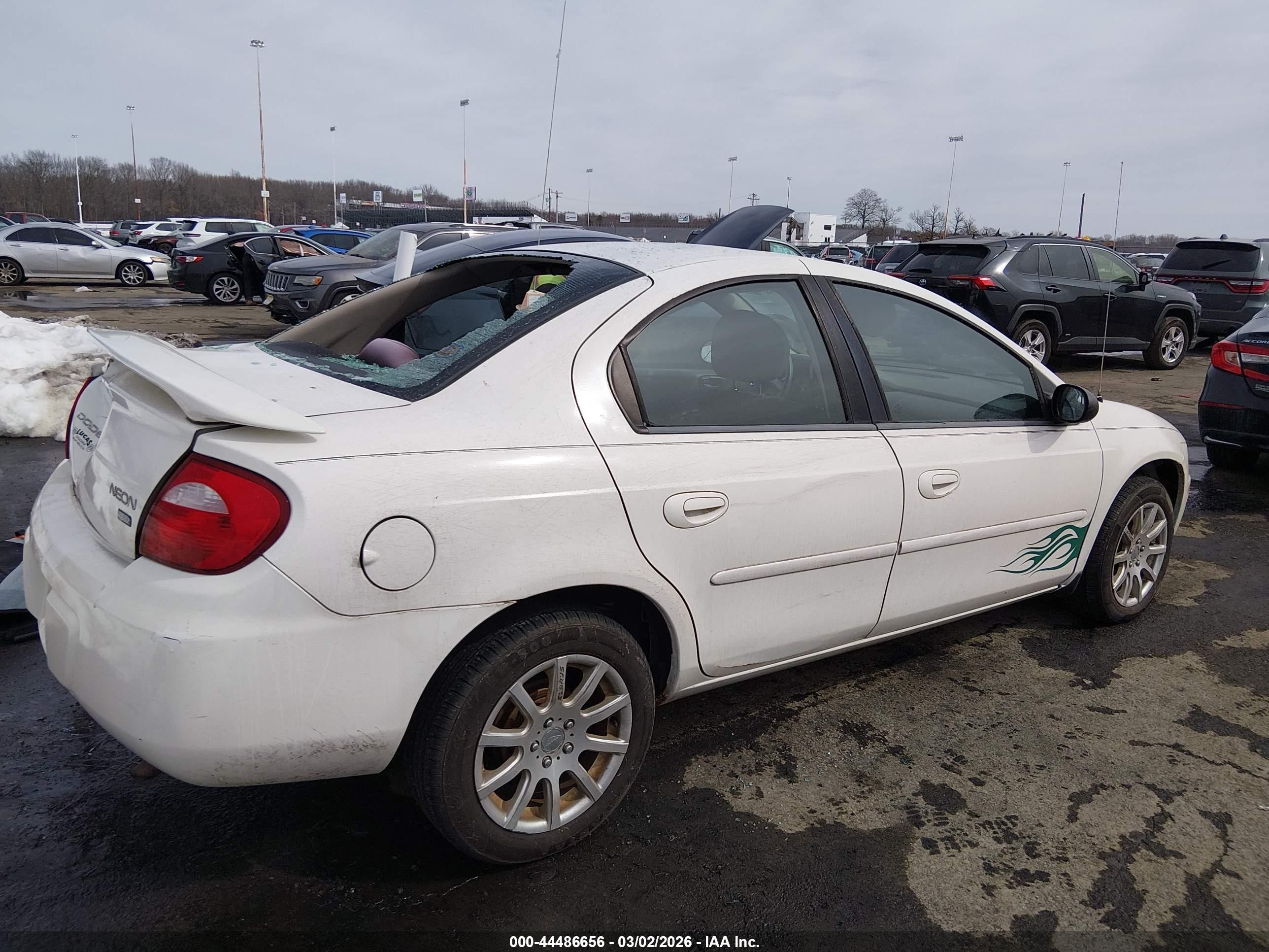 2004 Dodge Neon Sxt White vin: 1B3ES56C34D591813