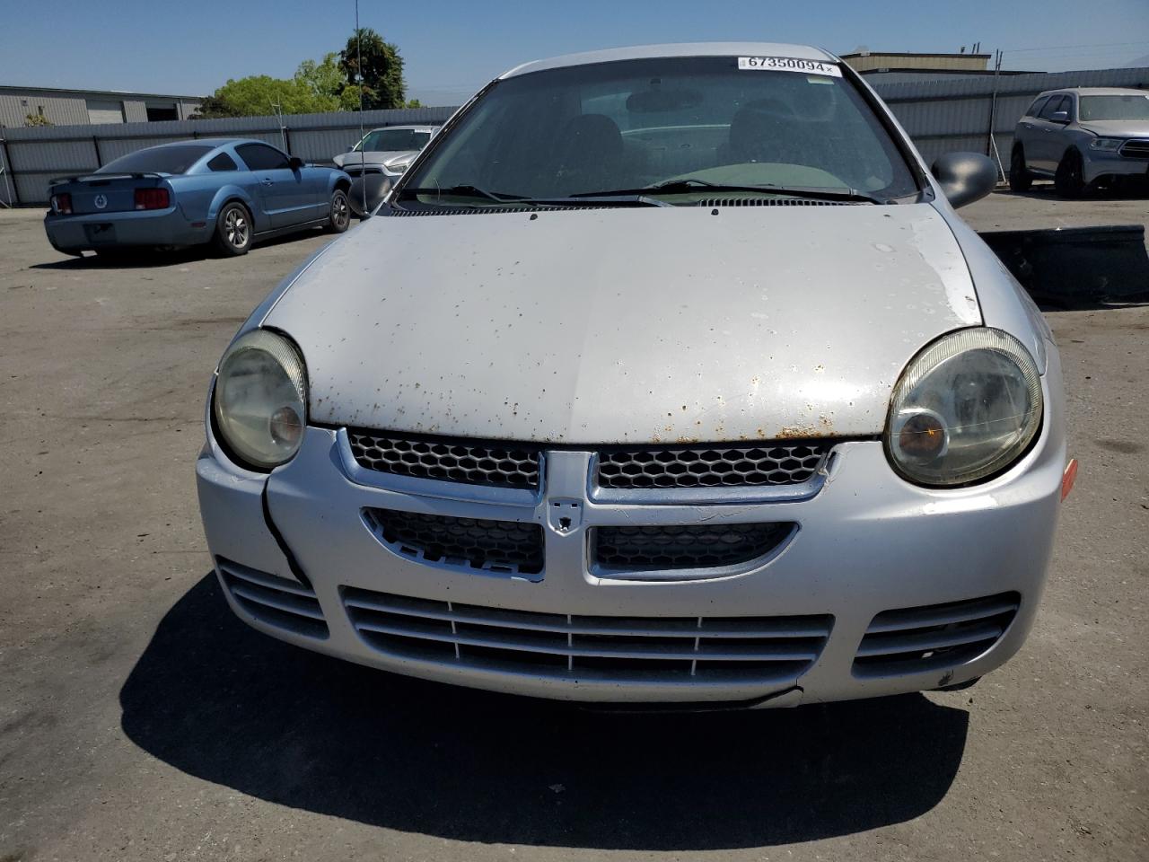 2004 Dodge Neon Sxt Серебряный vin: 1B3ES56C64D577226