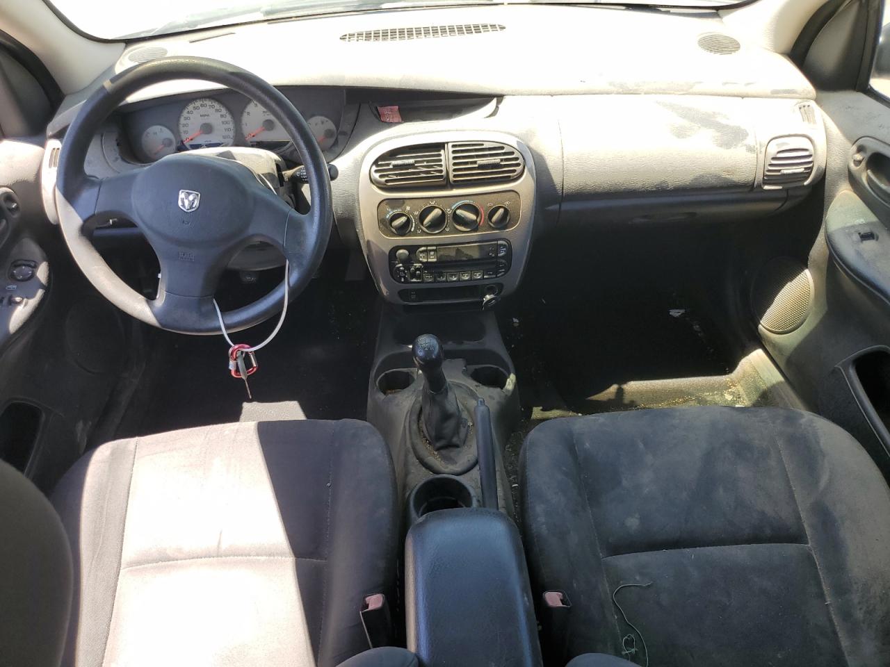 2004 Dodge Neon Sxt Серебряный vin: 1B3ES56C64D577226
