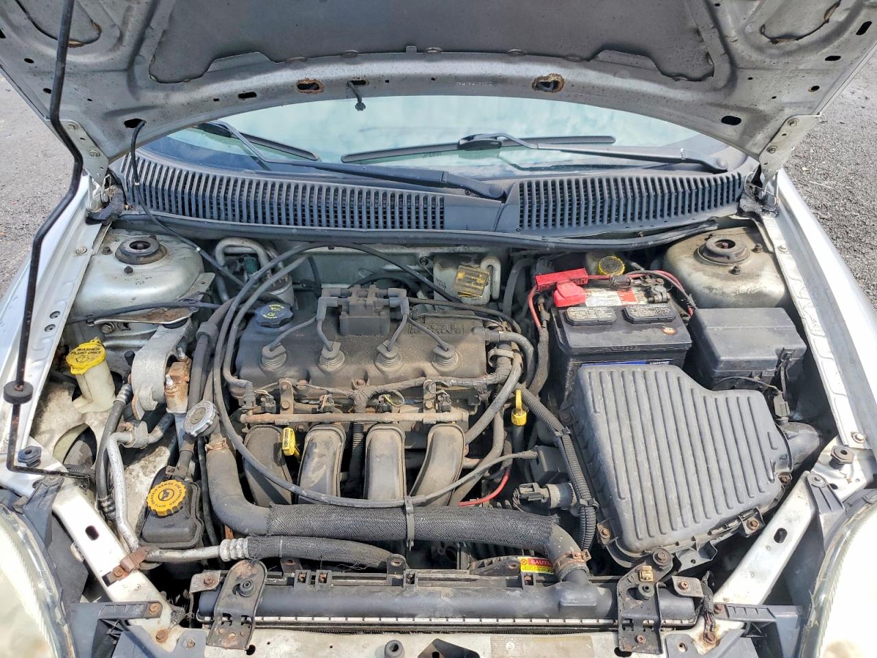 2005 Dodge Neon Sxt Серебряный vin: 1B3ES56C65D184506