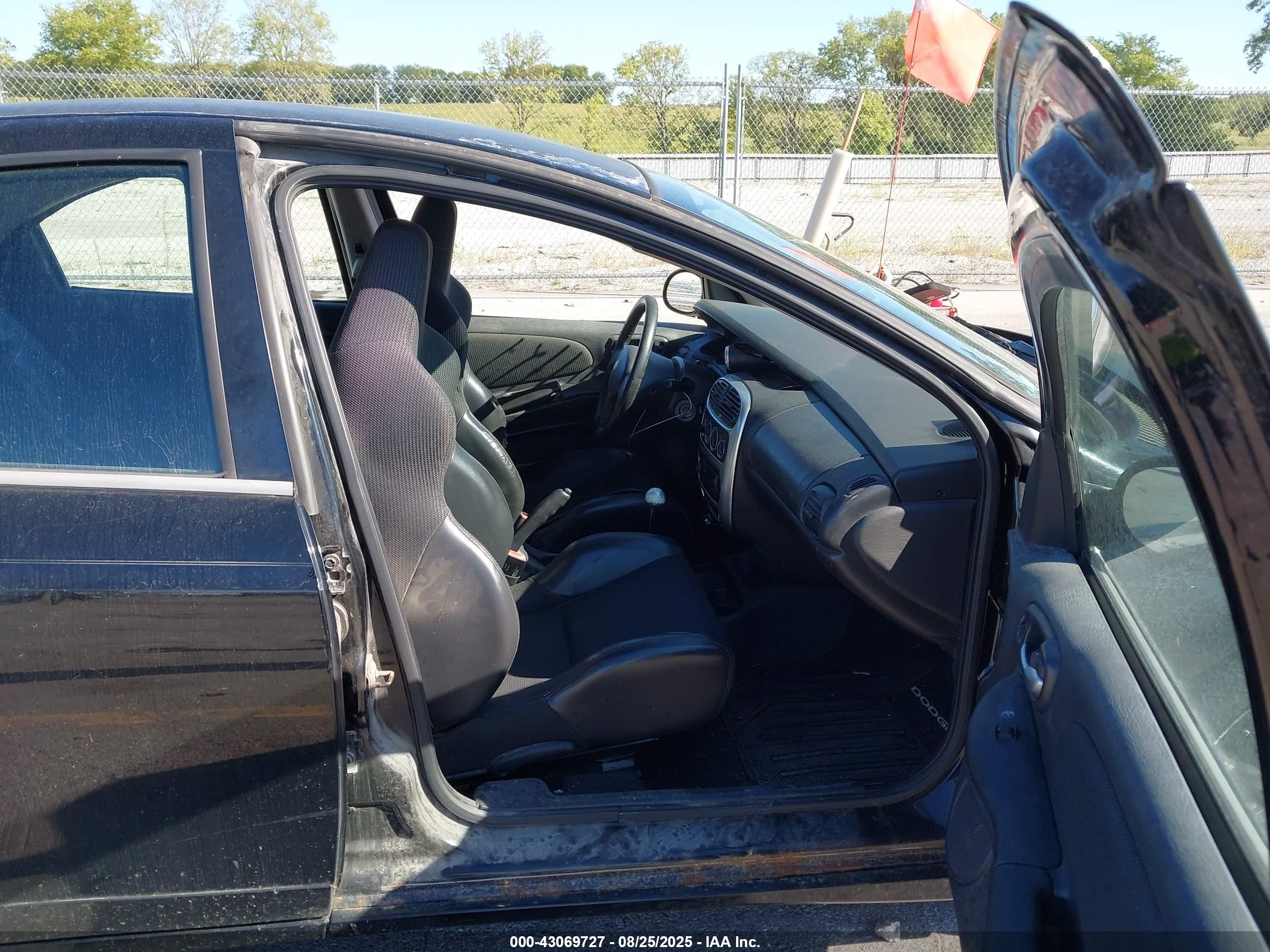 2004 Dodge Srt4   Черный vin: 1B3ES66S94D579355