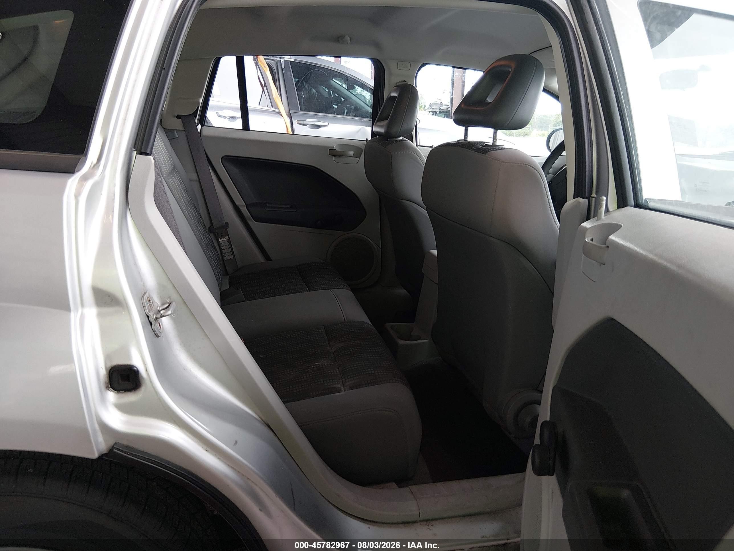 2007 Dodge Caliber   Silver vin: 1B3HB28B17D193228