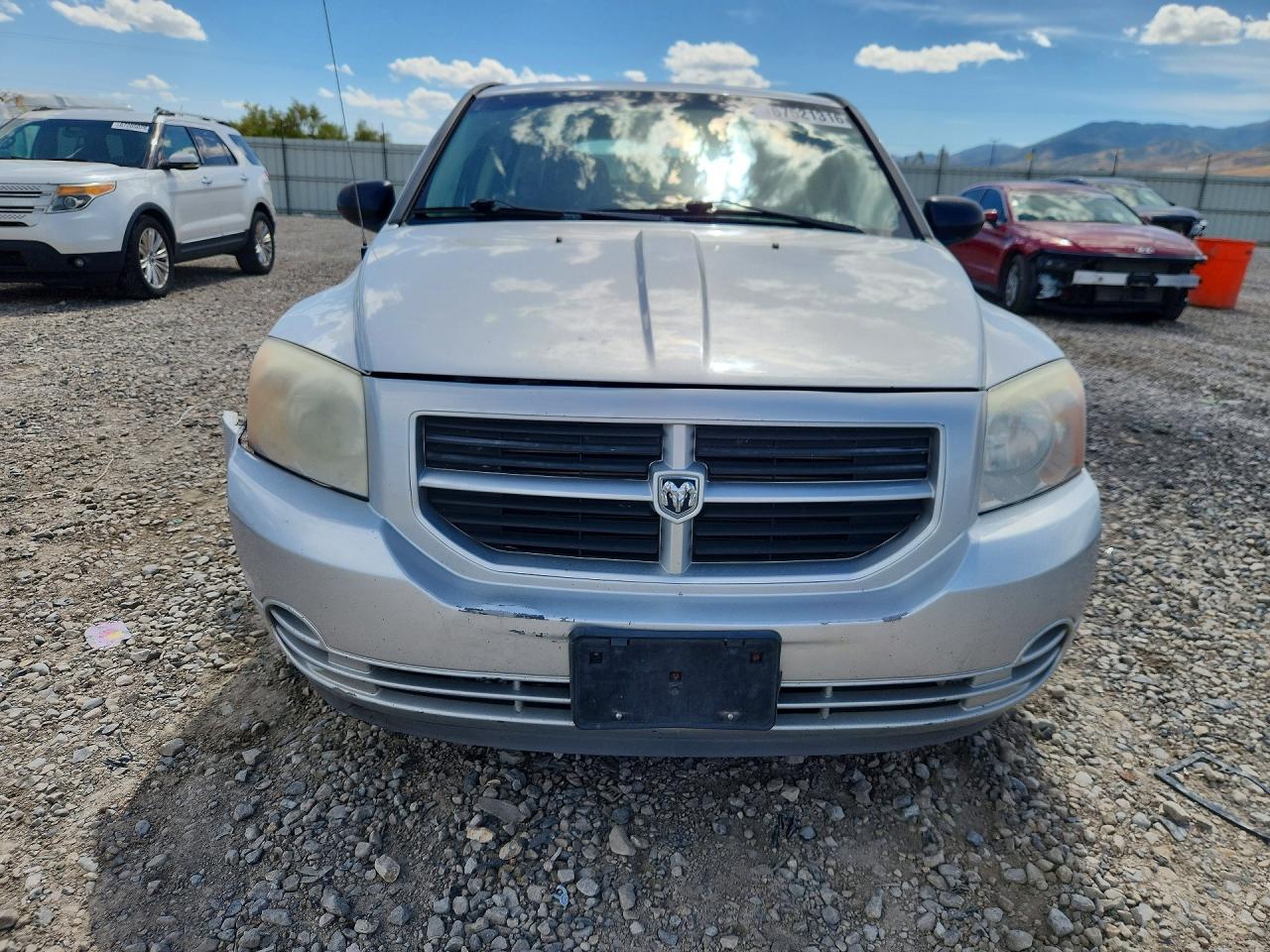 2007 Dodge Caliber Silver vin: 1B3HB28B37D577401