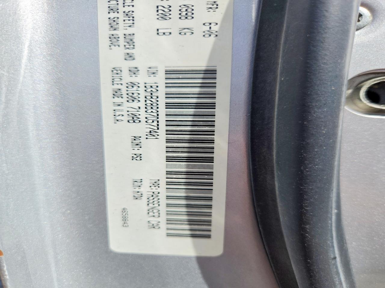 2007 Dodge Caliber Silver vin: 1B3HB28B37D577401