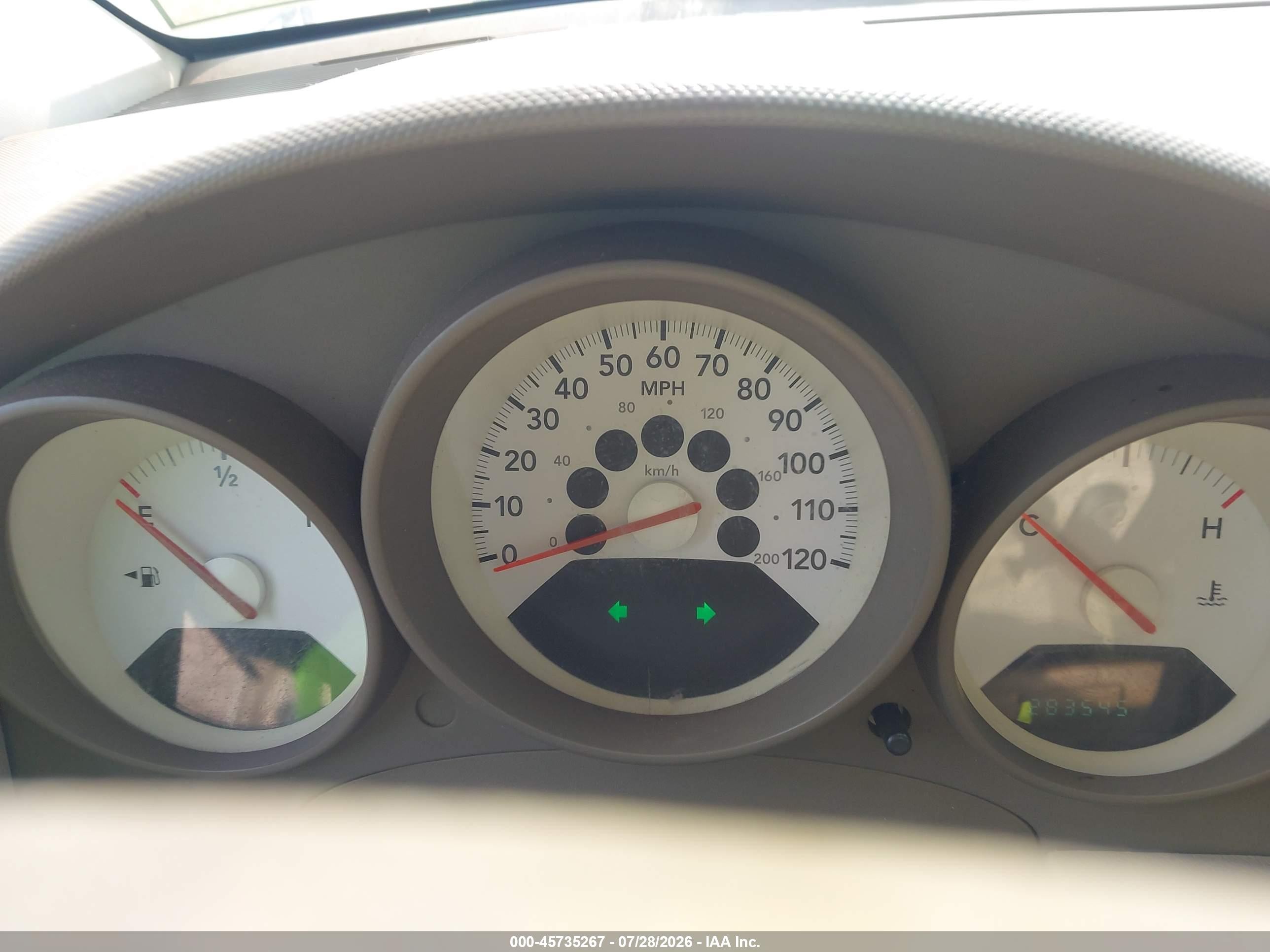 2007 Dodge Caliber   White vin: 1B3HB28B57D569218