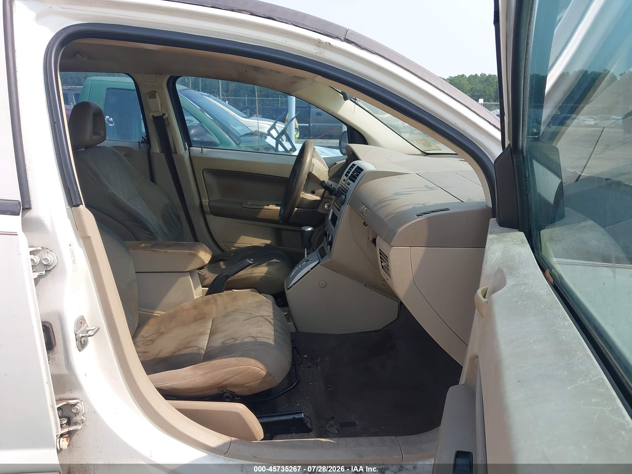 2007 Dodge Caliber   White vin: 1B3HB28B57D569218
