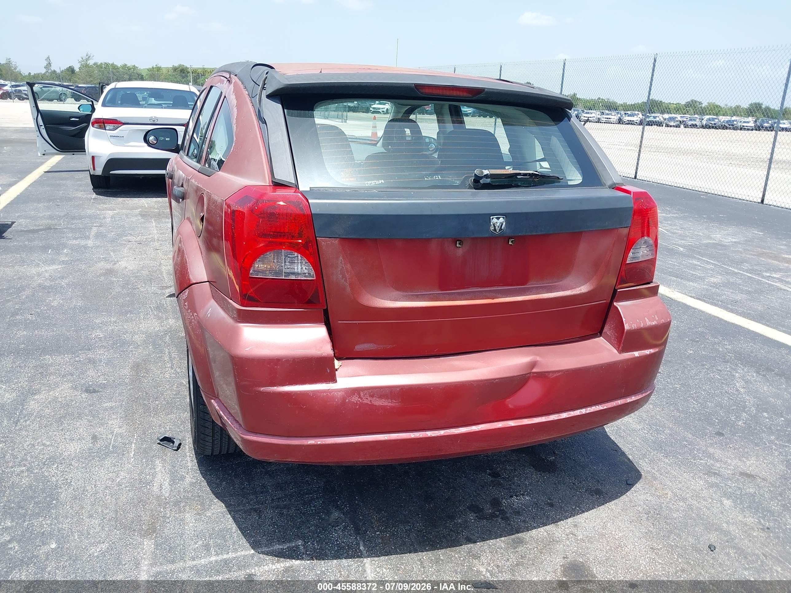 2007 Dodge Caliber   Red vin: 1B3HB28B87D132717