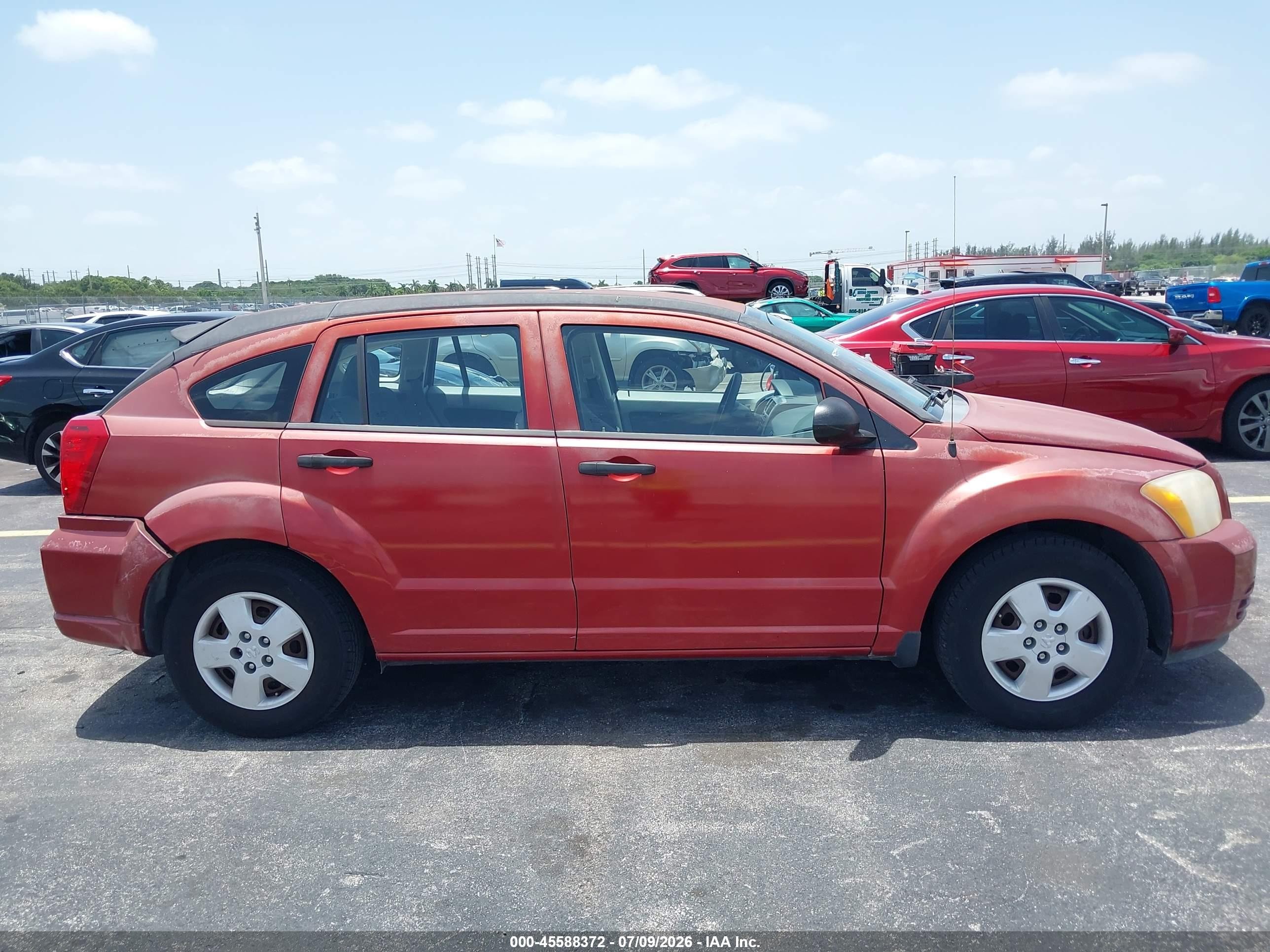 2007 Dodge Caliber   Red vin: 1B3HB28B87D132717