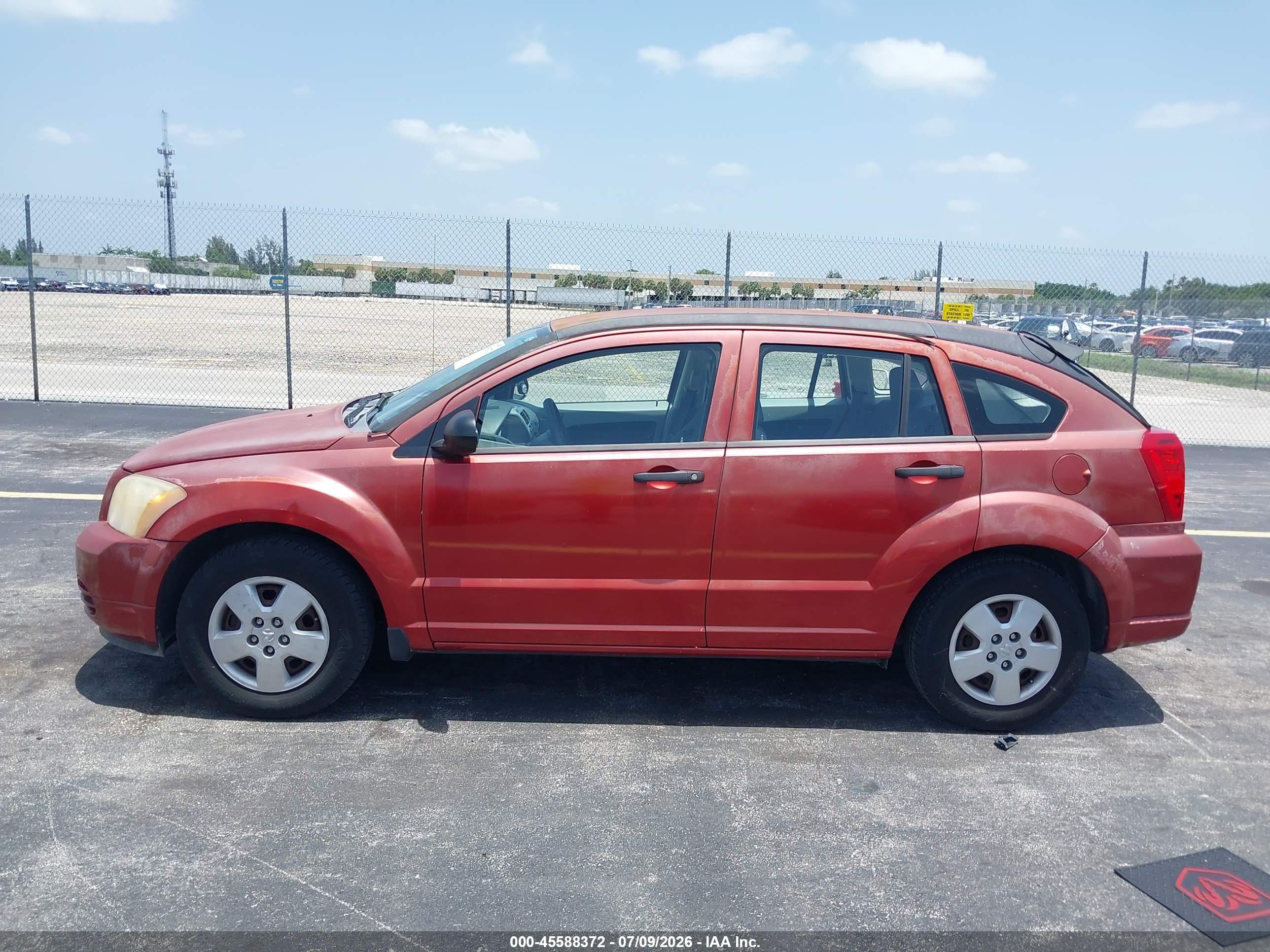 2007 Dodge Caliber   Red vin: 1B3HB28B87D132717