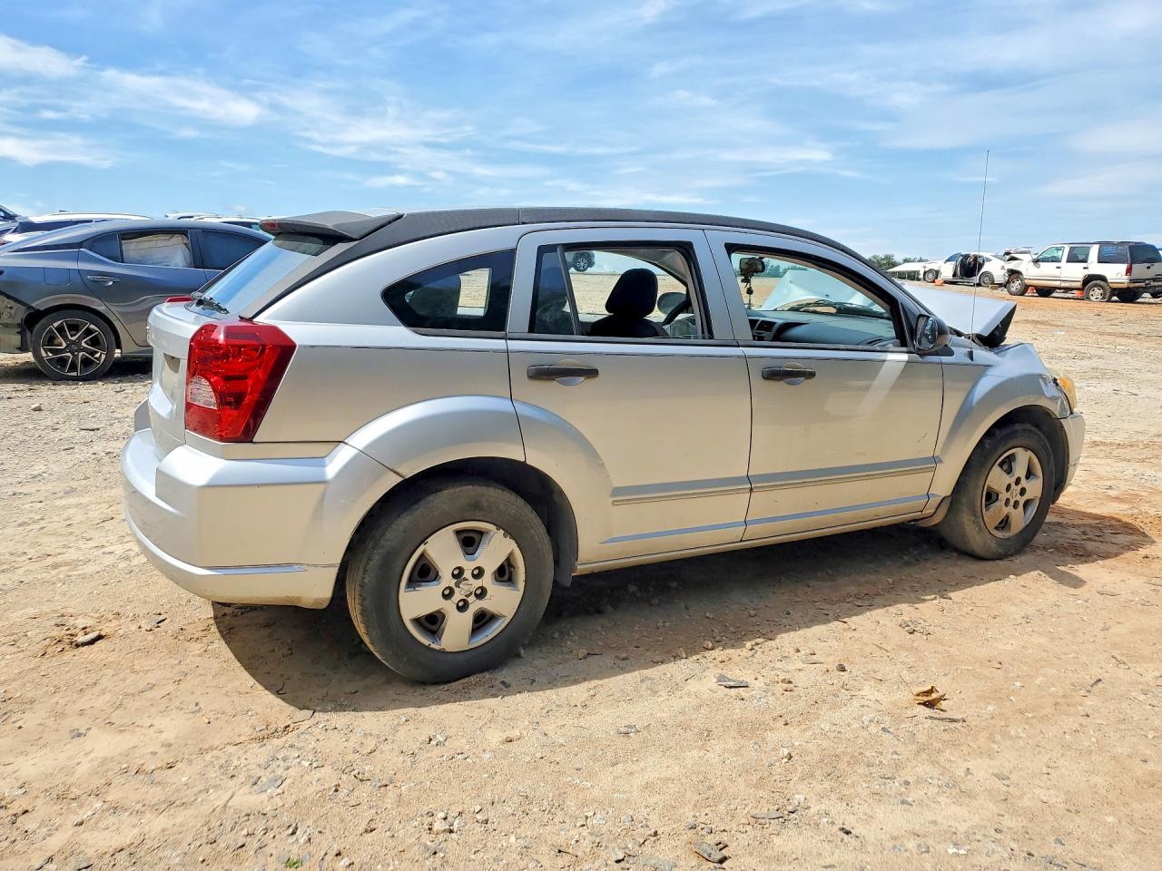 2007 Dodge Caliber Silver vin: 1B3HB28B97D182686