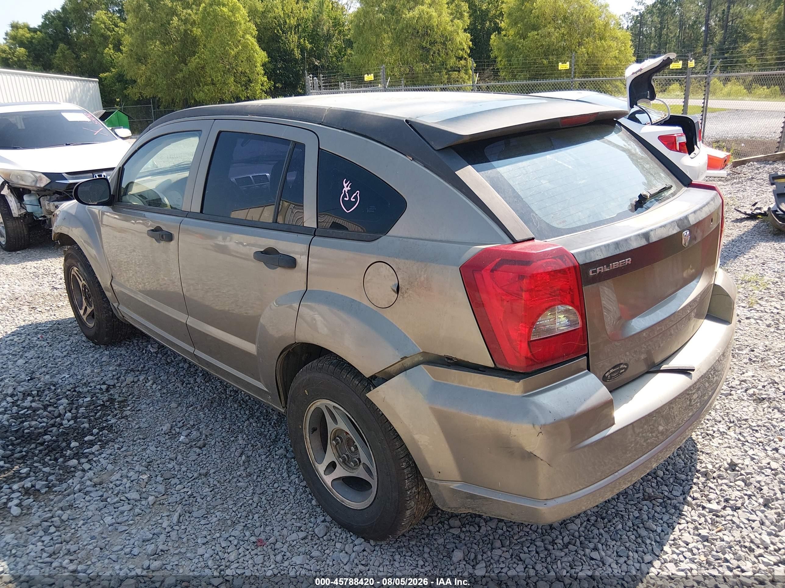 2007 Dodge Caliber   Brown vin: 1B3HB28C17D288011