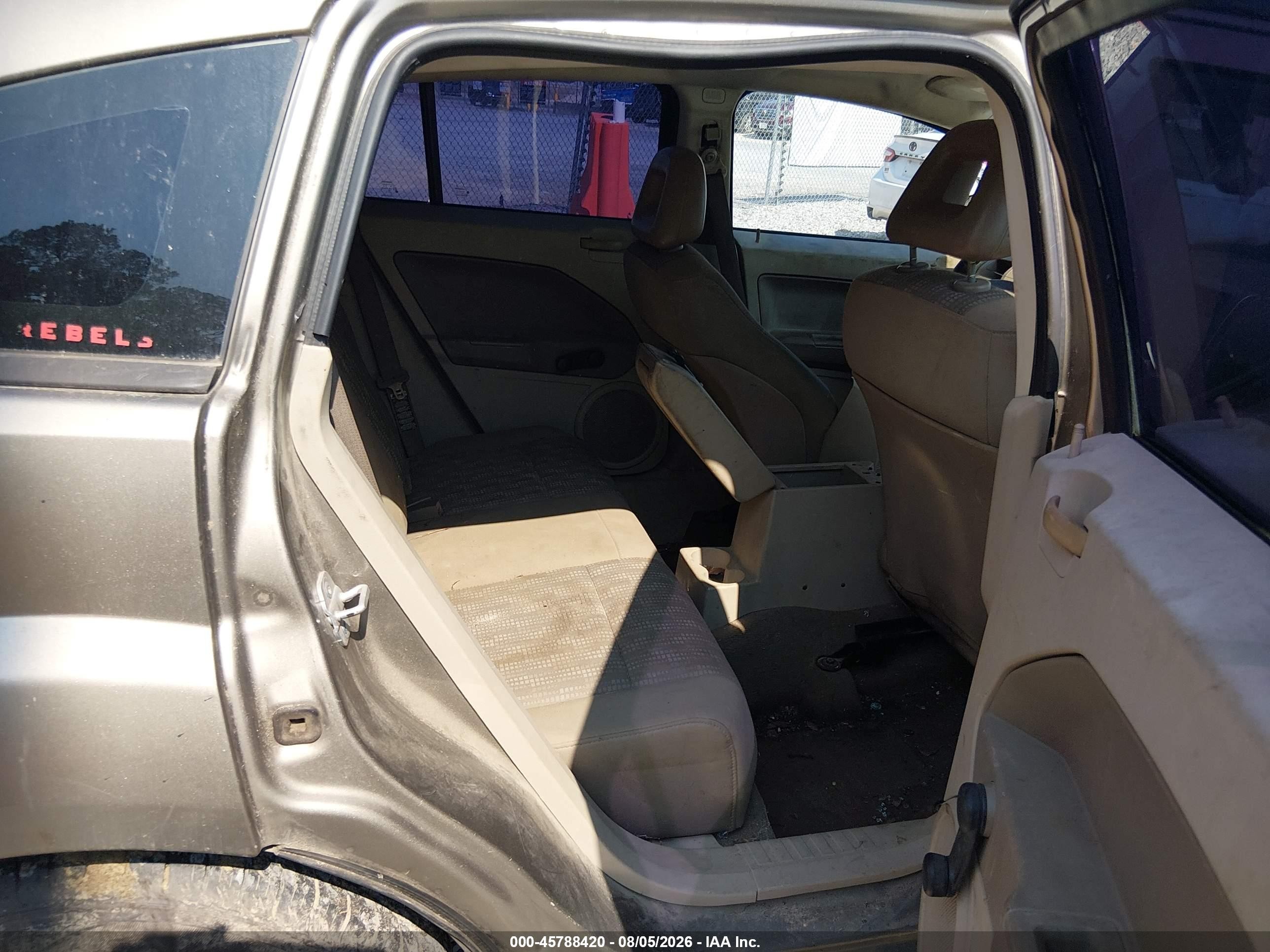 2007 Dodge Caliber   Brown vin: 1B3HB28C17D288011
