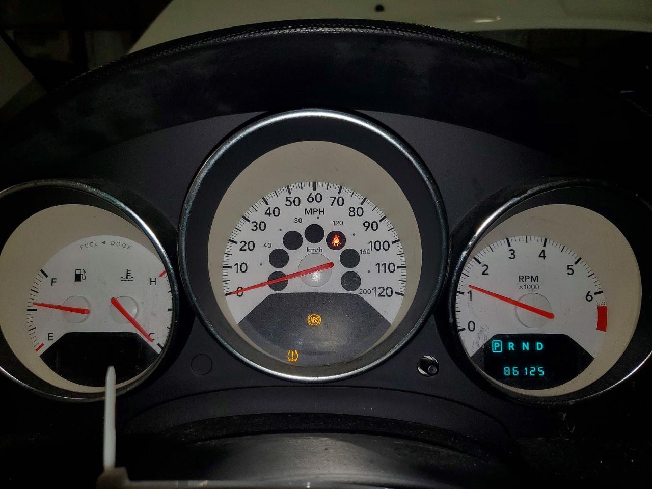 2009 Dodg Caliber White vin: 1B3HB48A09D147850