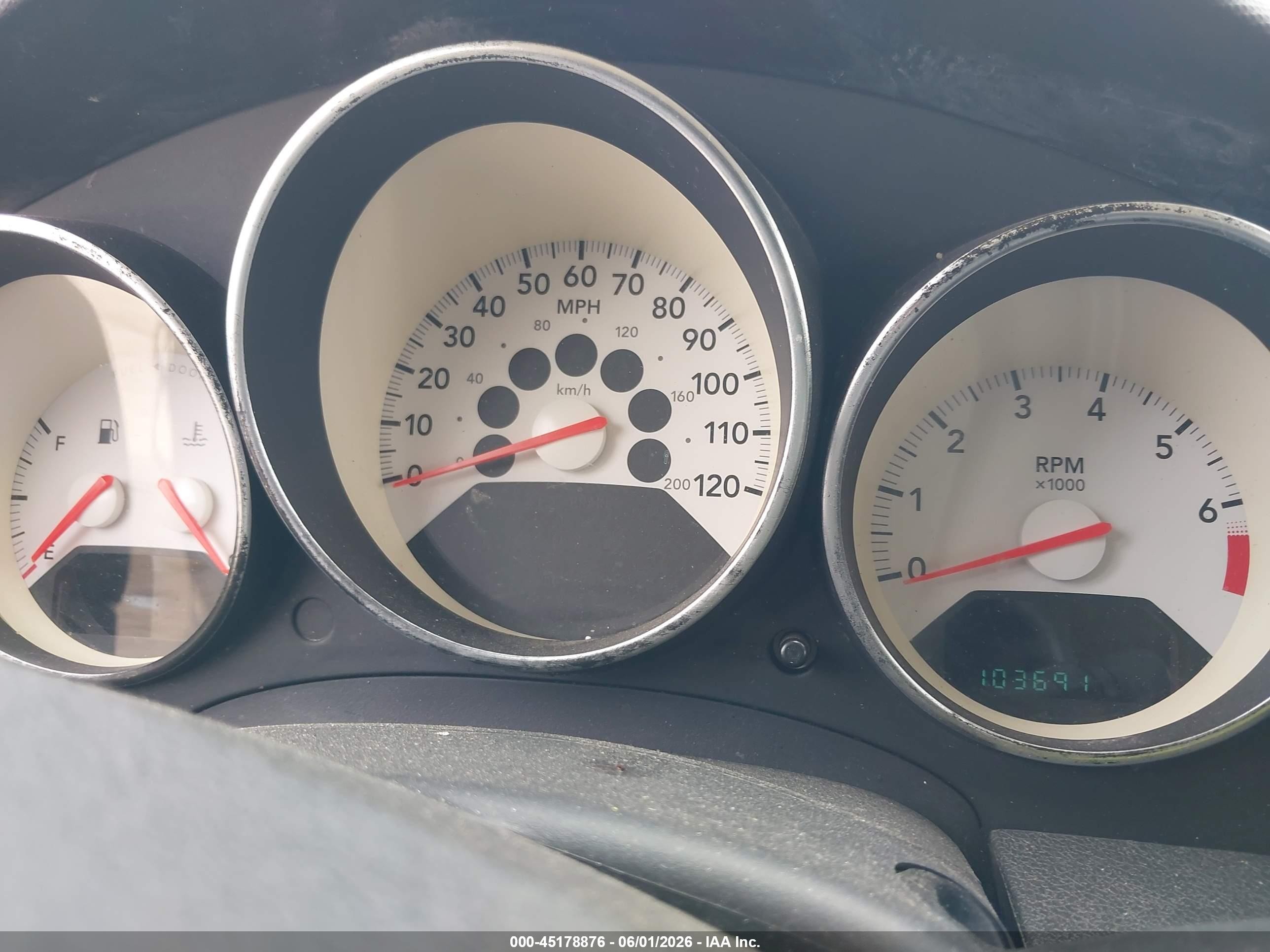 2009 Dodge Caliber Sxt White vin: 1B3HB48AX9D200408